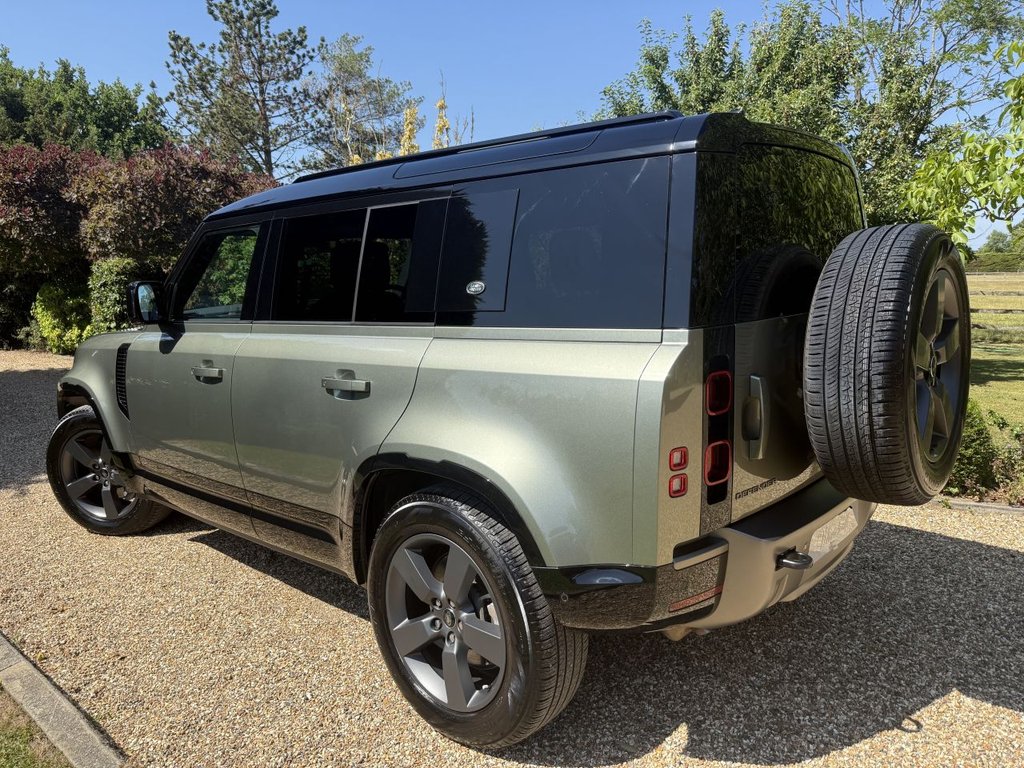 Land Rover 110