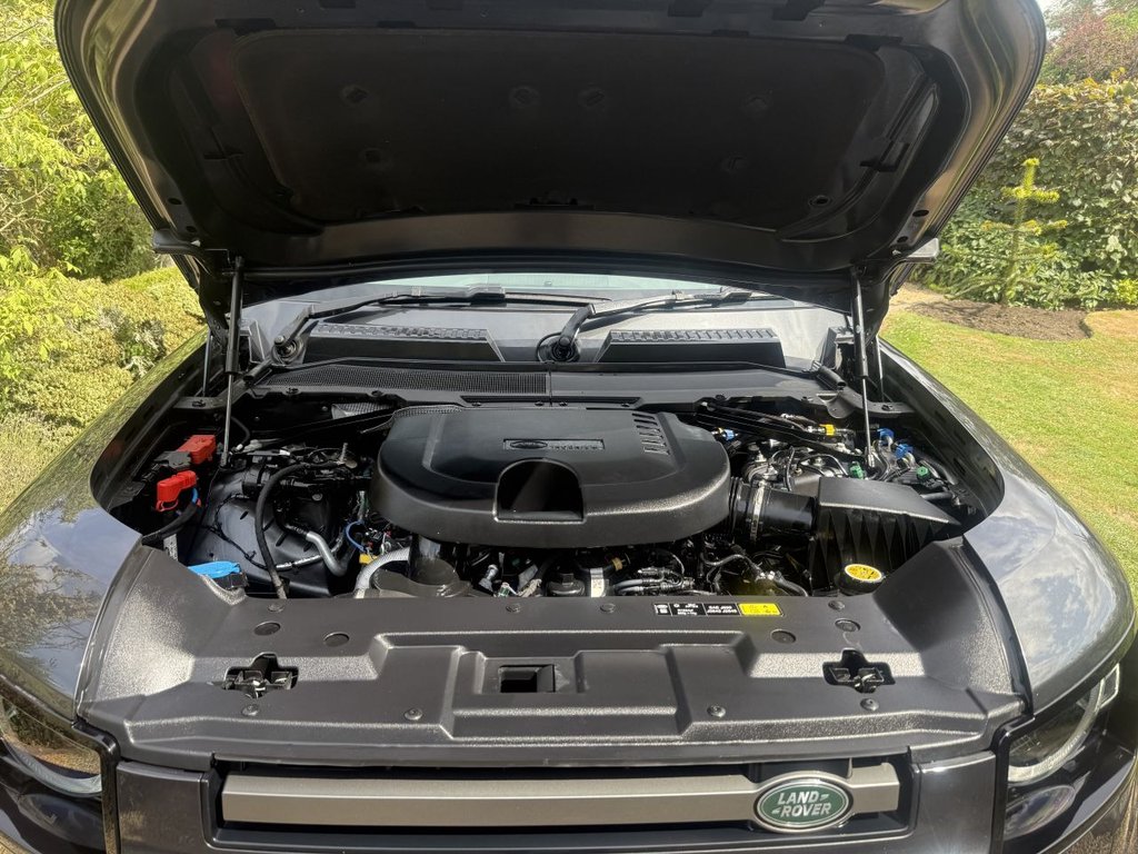 Land Rover 90