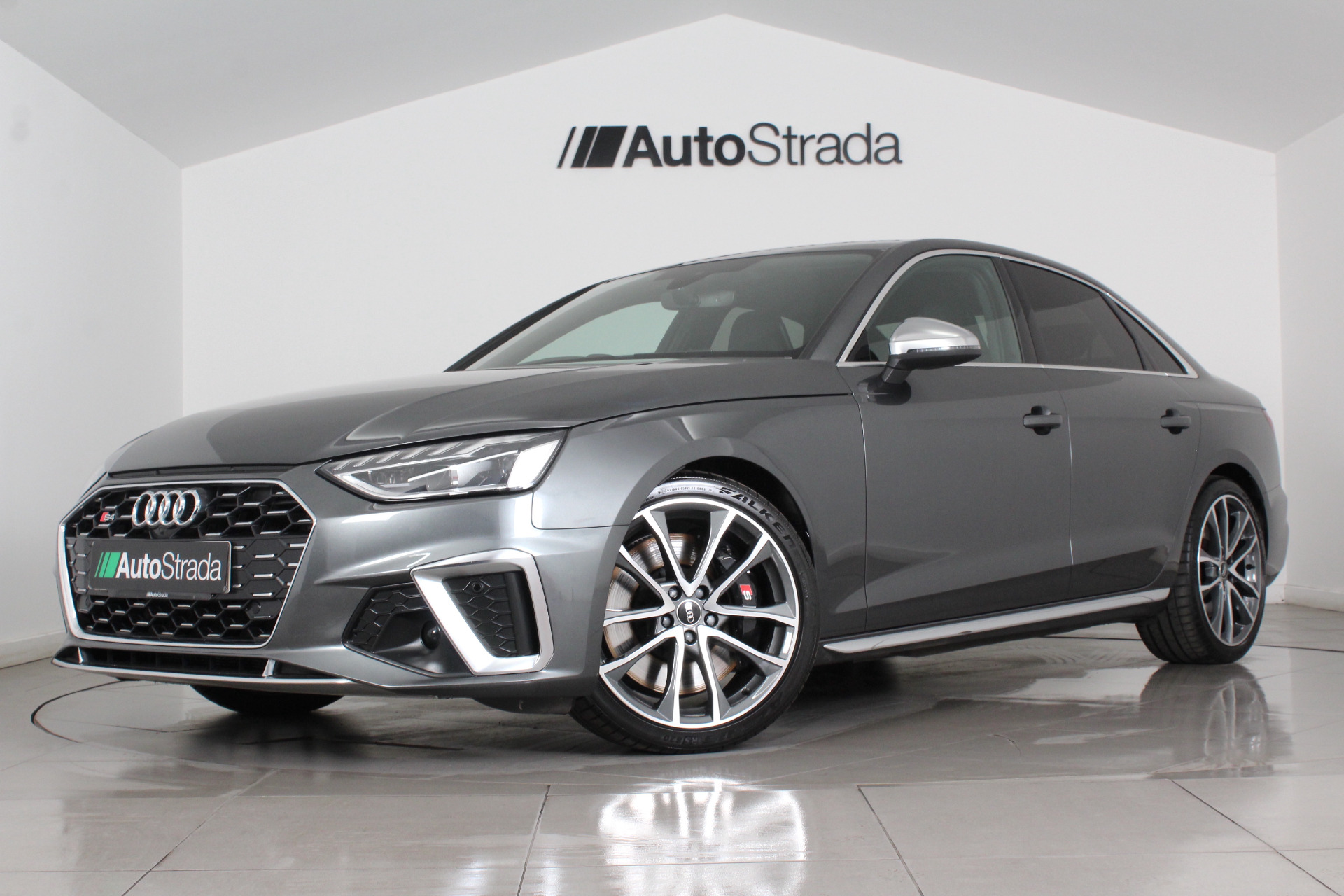 Audi S4