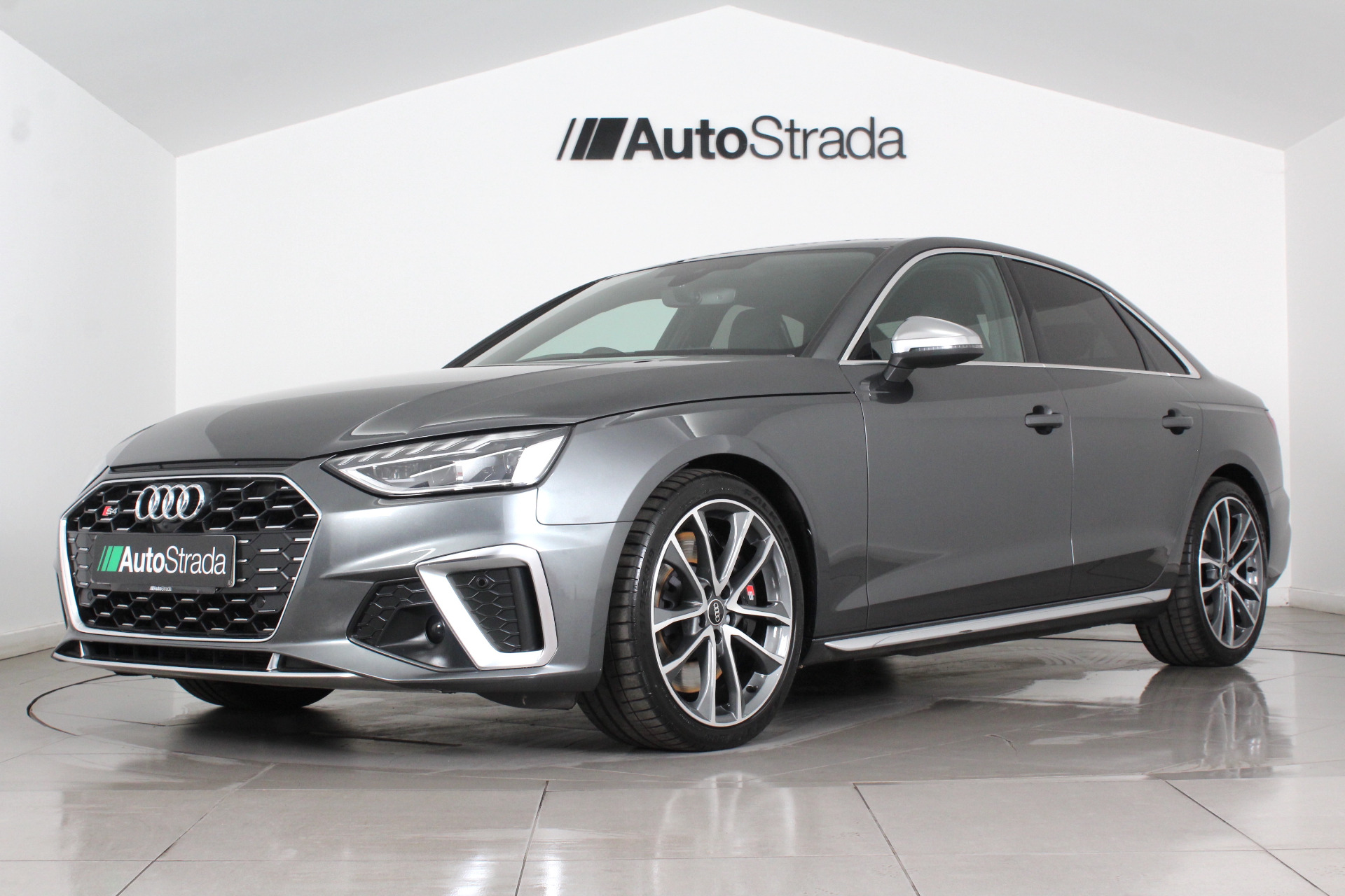 Audi S4