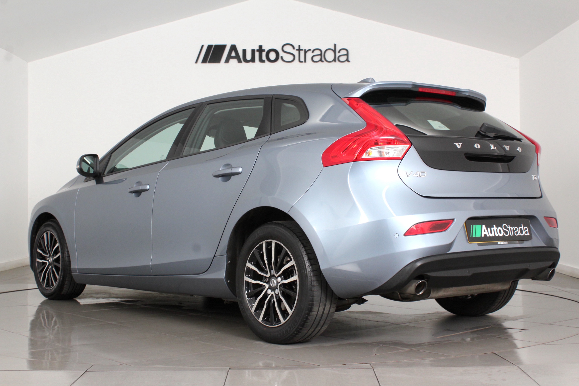 Volvo V40