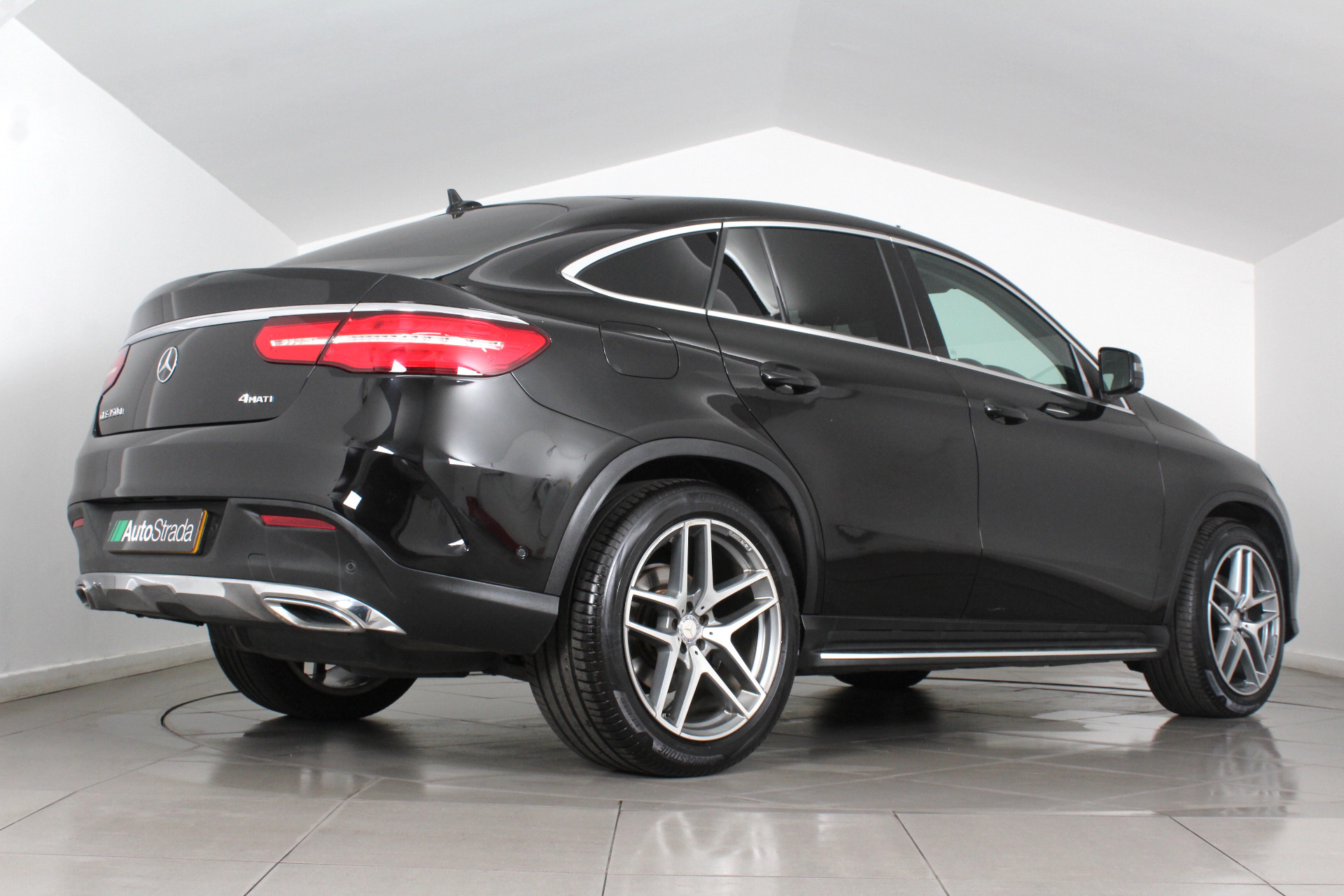 Mercedes Benz GLE-CLASS