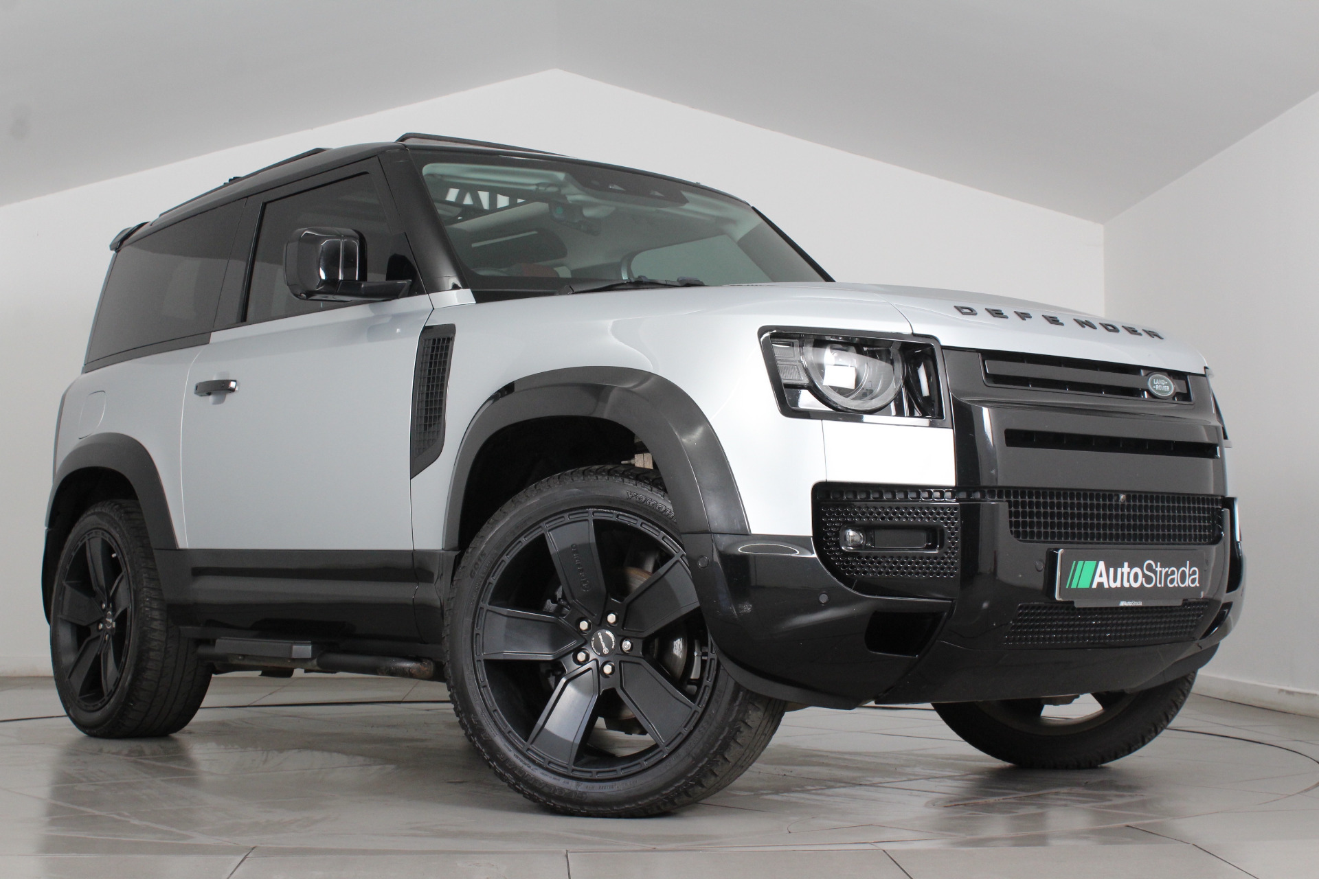 Land Rover 90