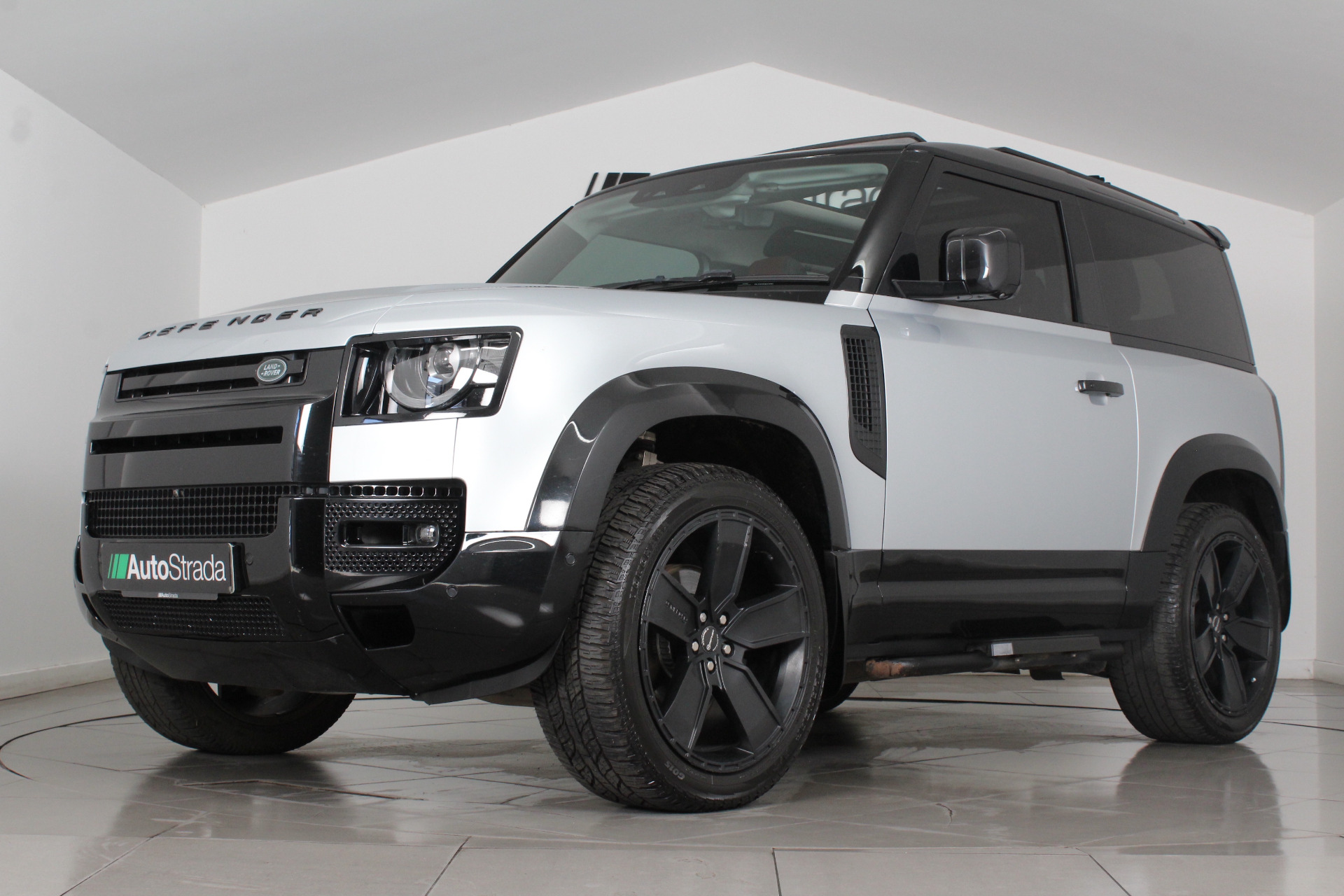 Land Rover 90