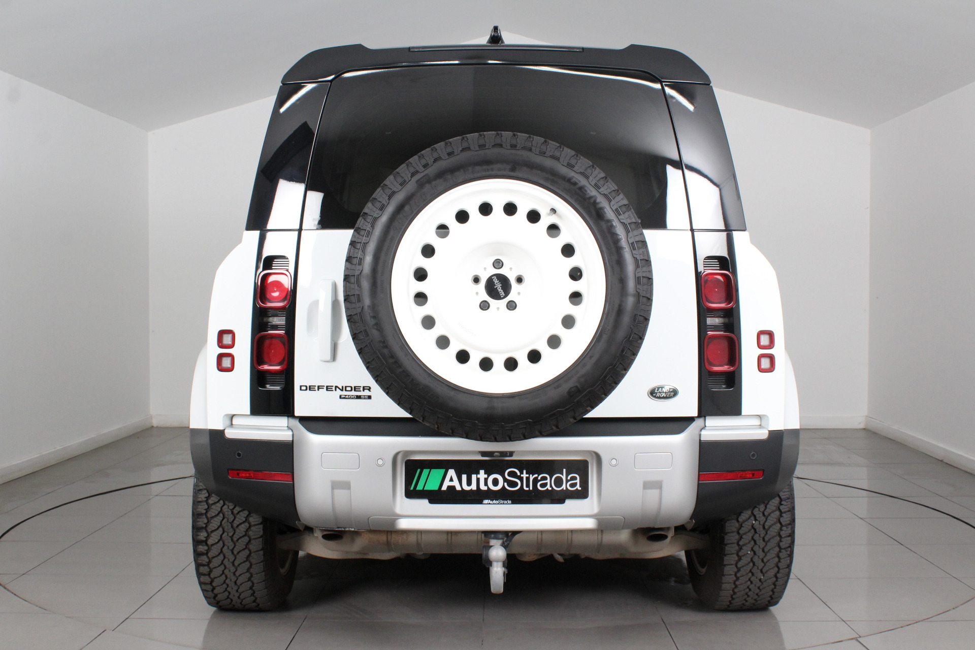 Land Rover 110