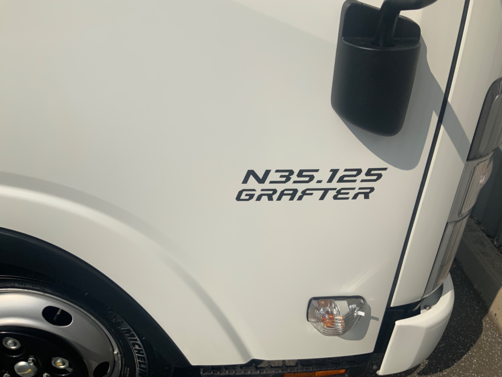 Isuzu GRAFTER