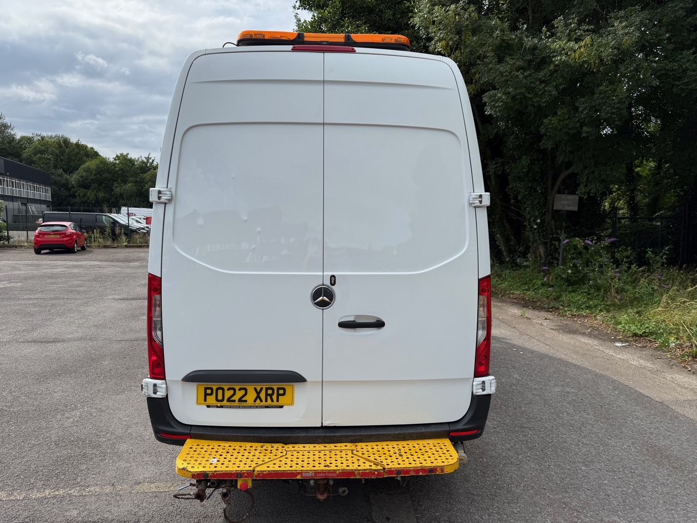 Mercedes Benz Sprinter