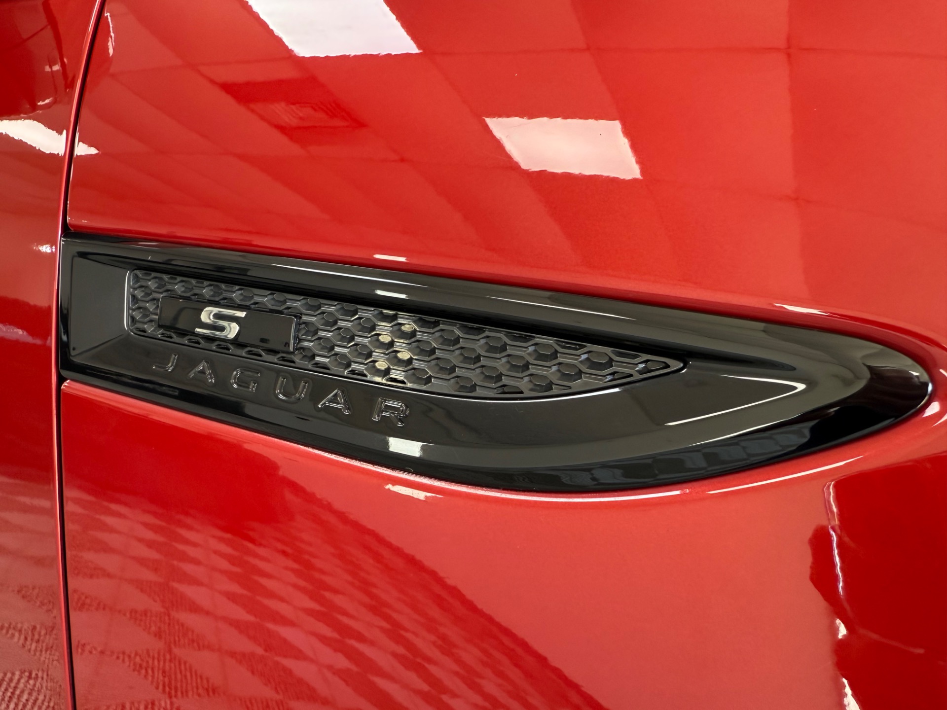 Jaguar E Pace