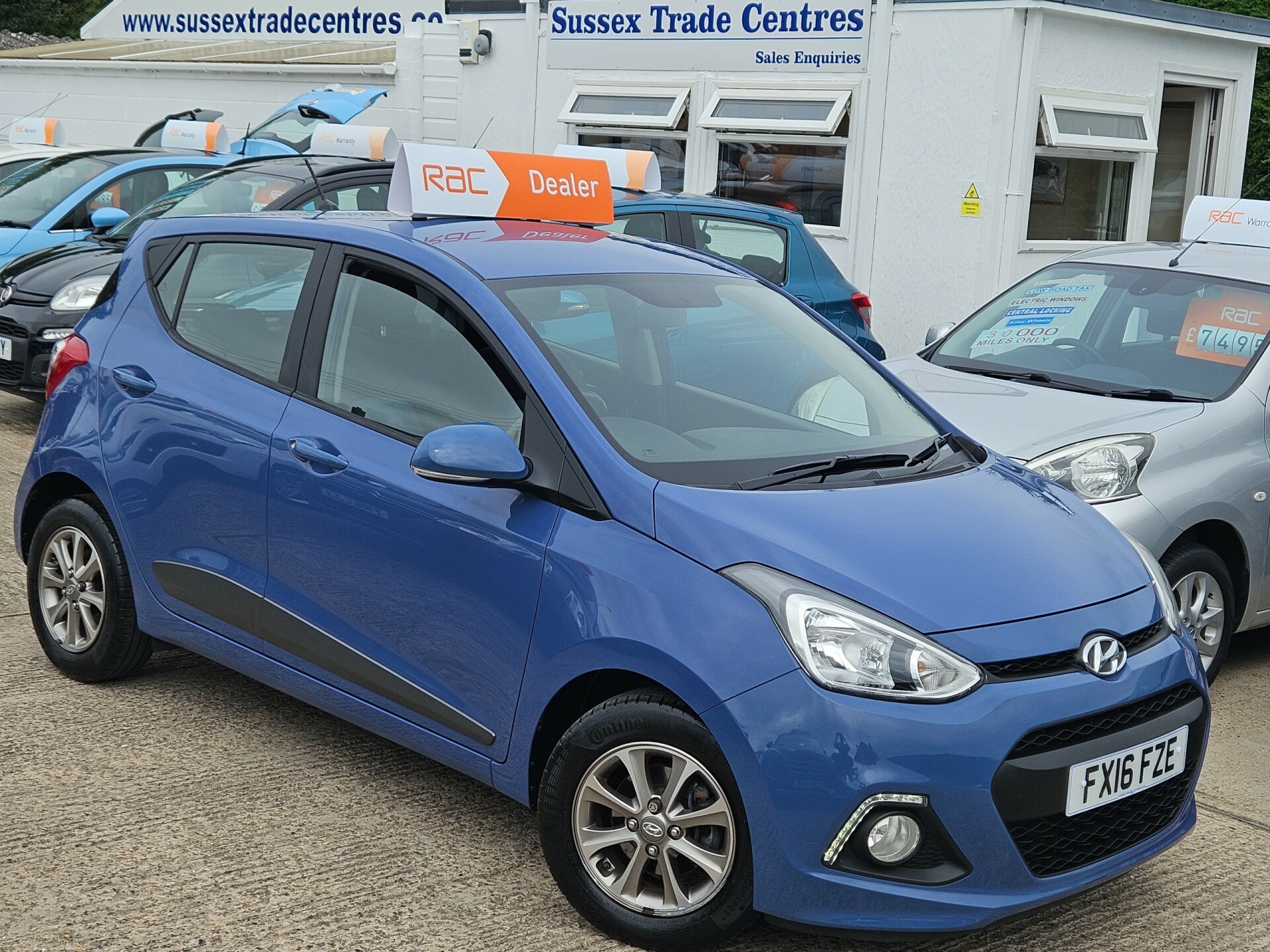 Hyundai i10
