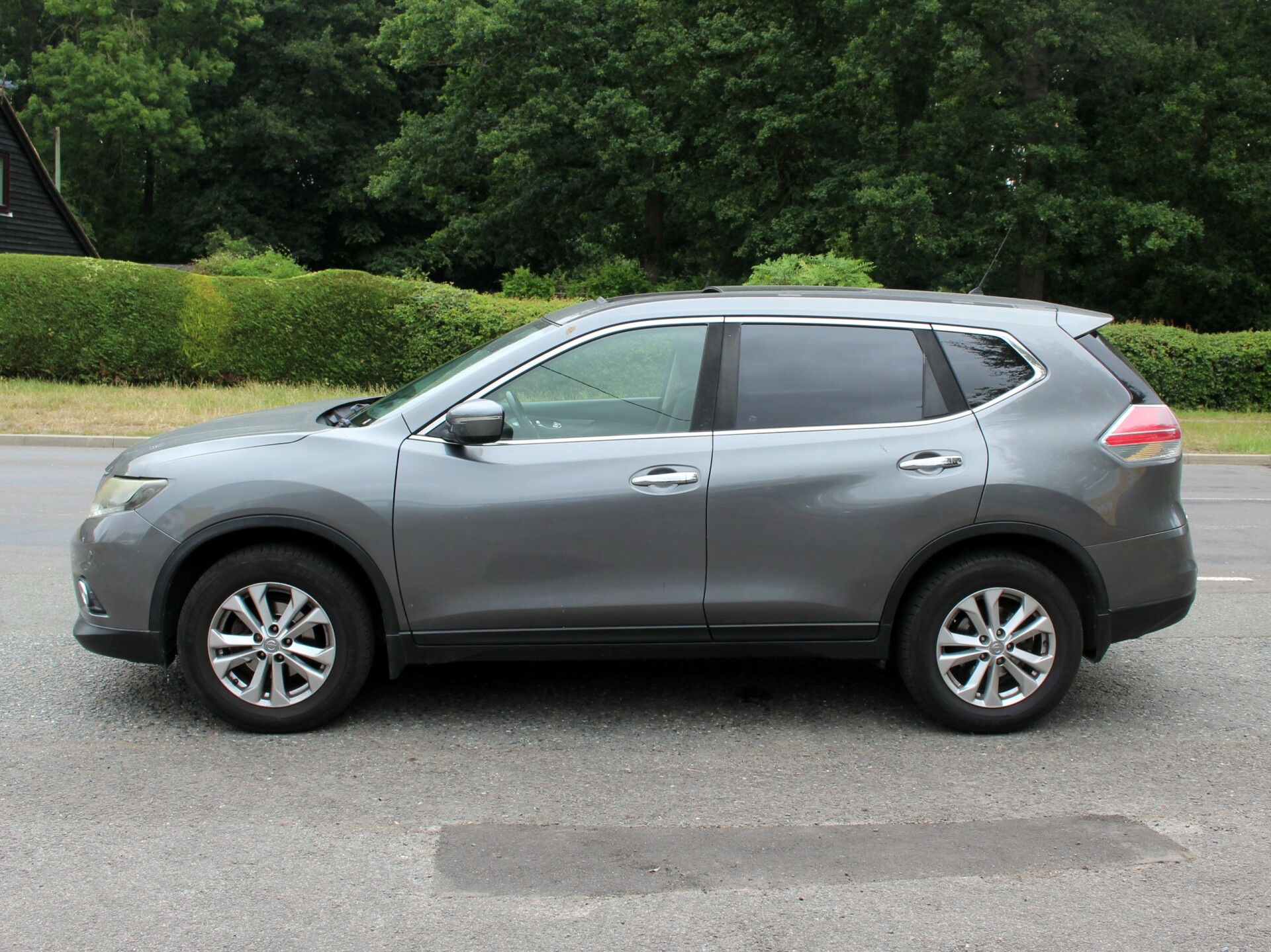 Nissan X Trail