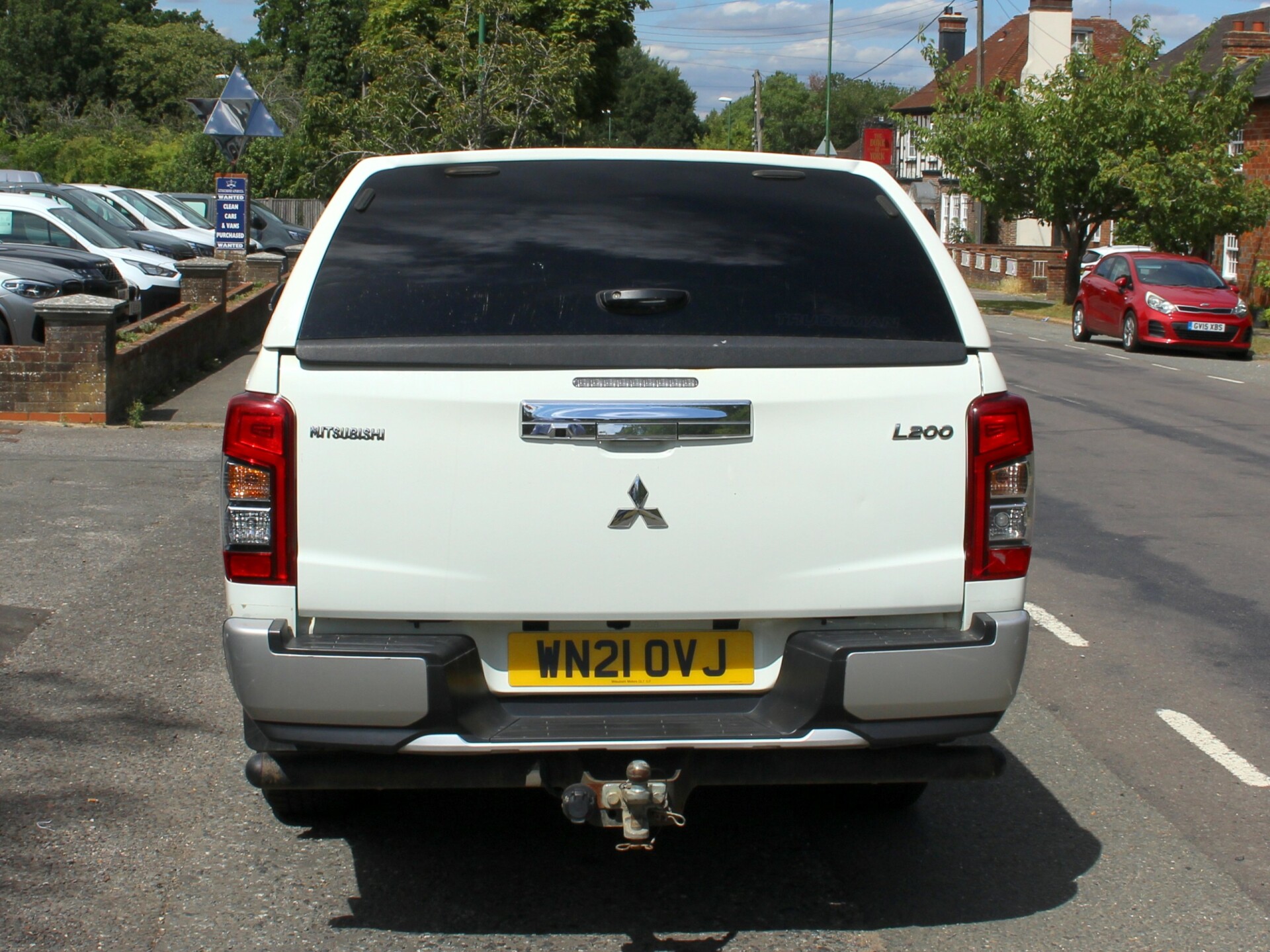 Mitsubishi L200
