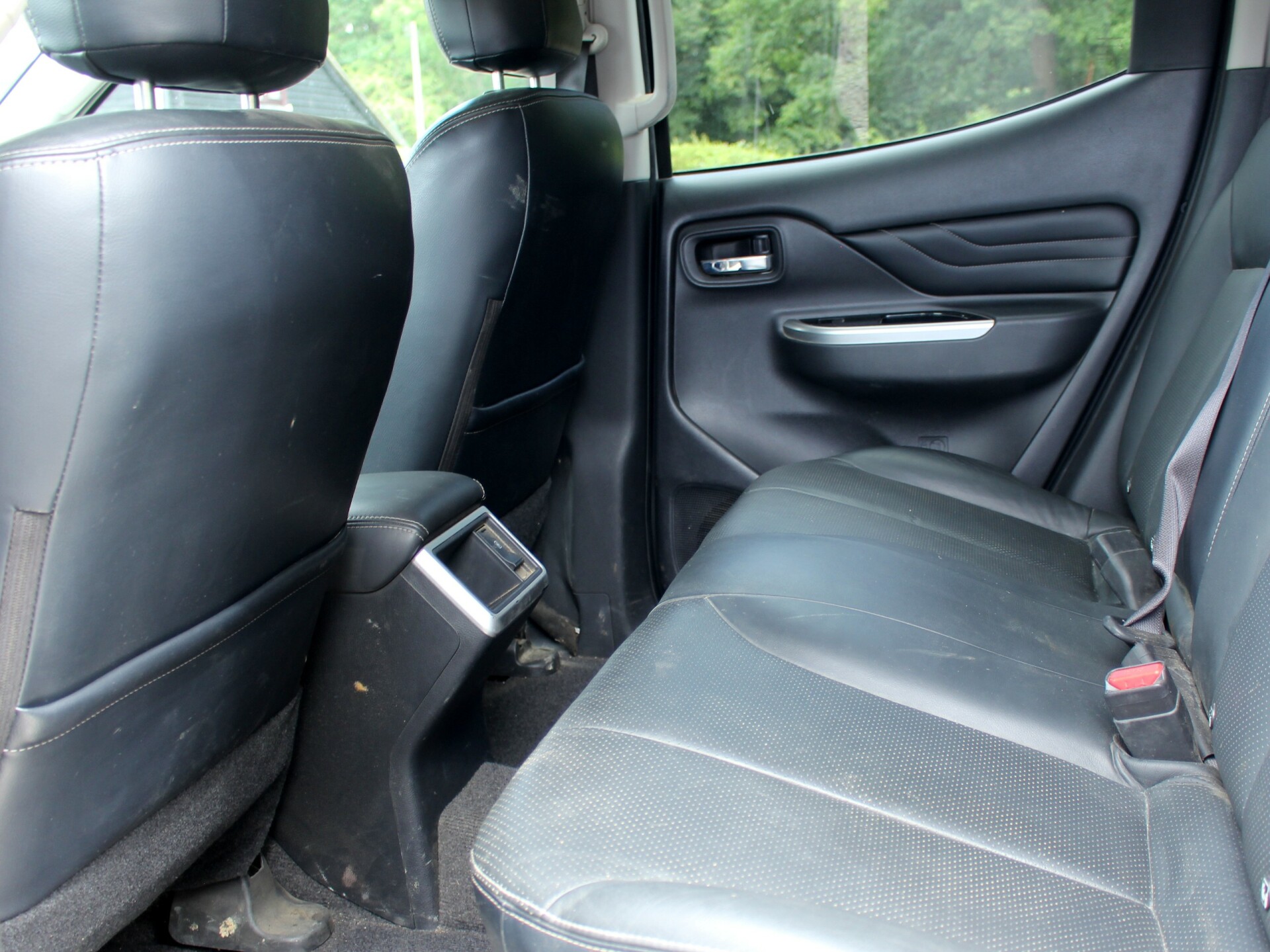 Mitsubishi L200