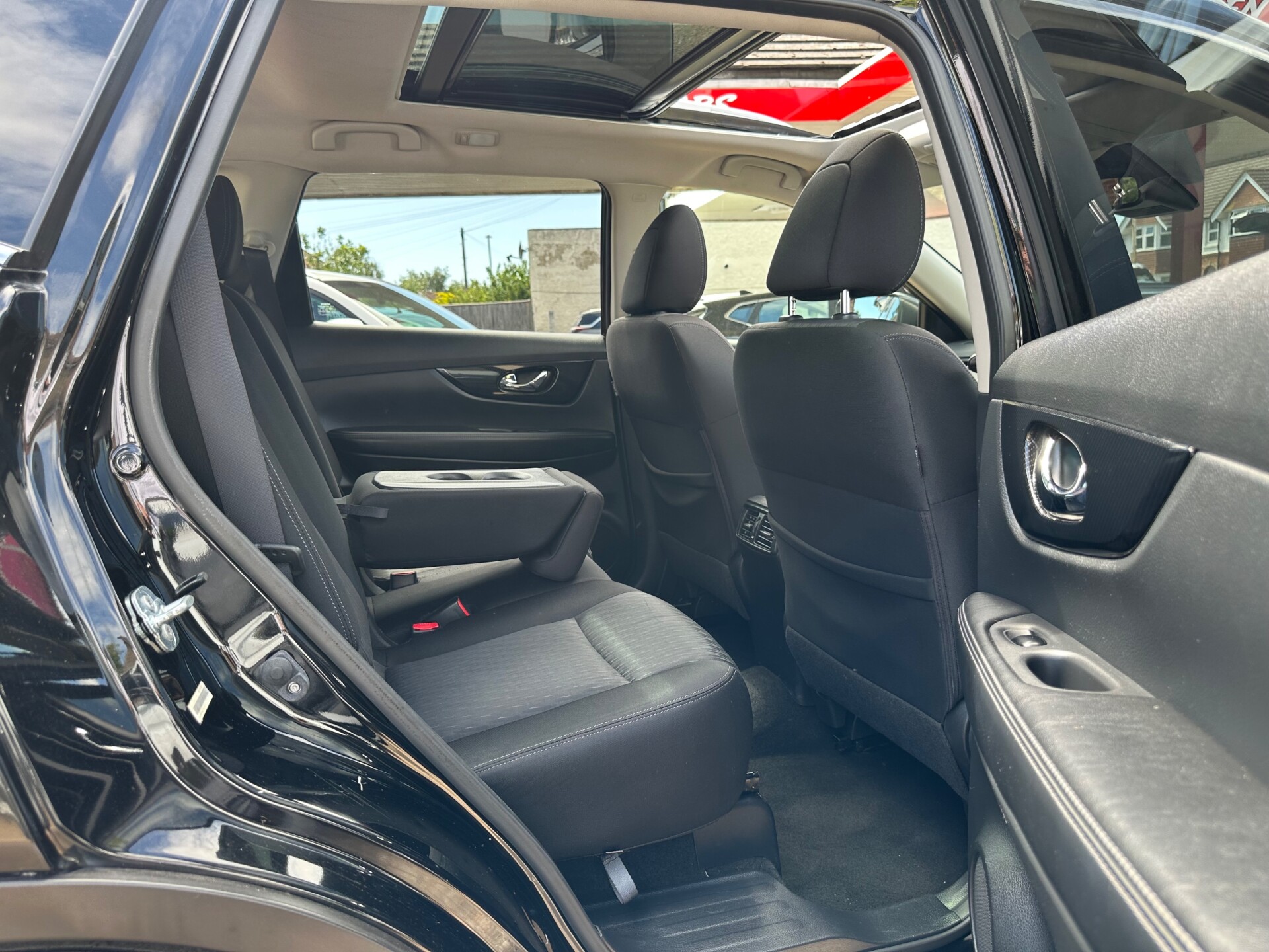 Nissan X Trail