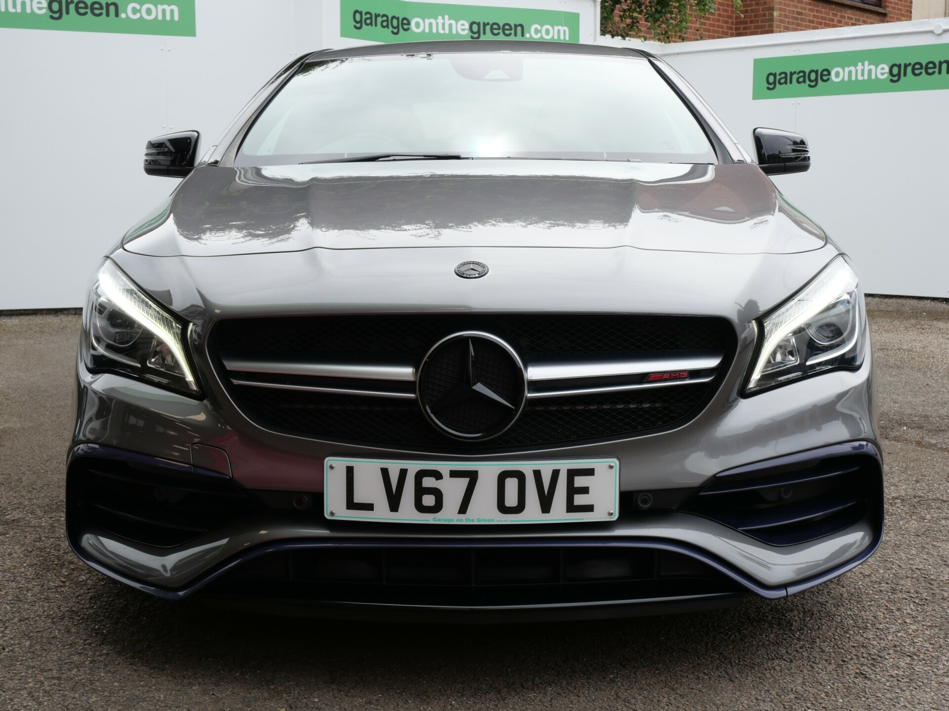 Mercedes Benz CLA