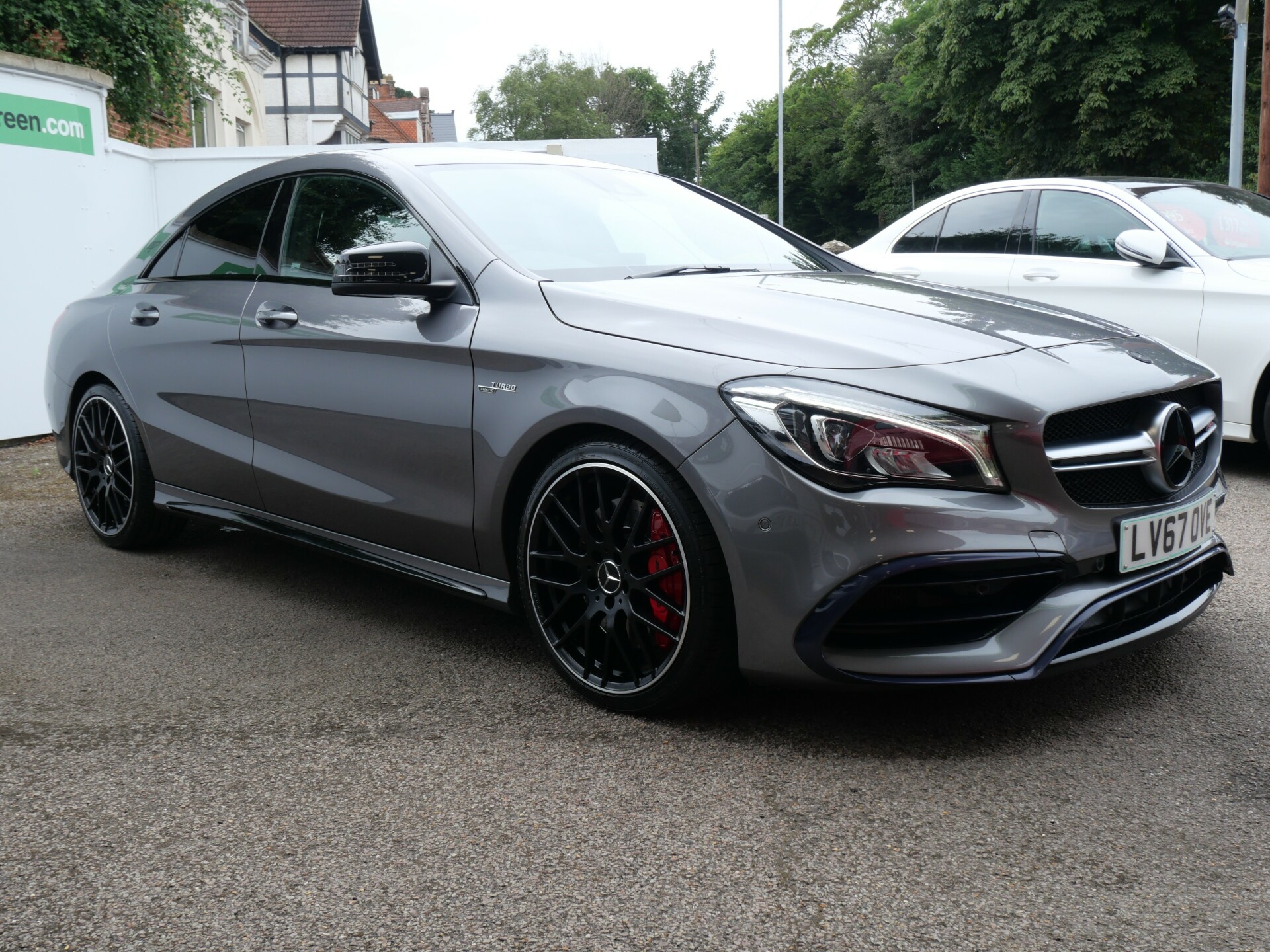 Mercedes Benz CLA
