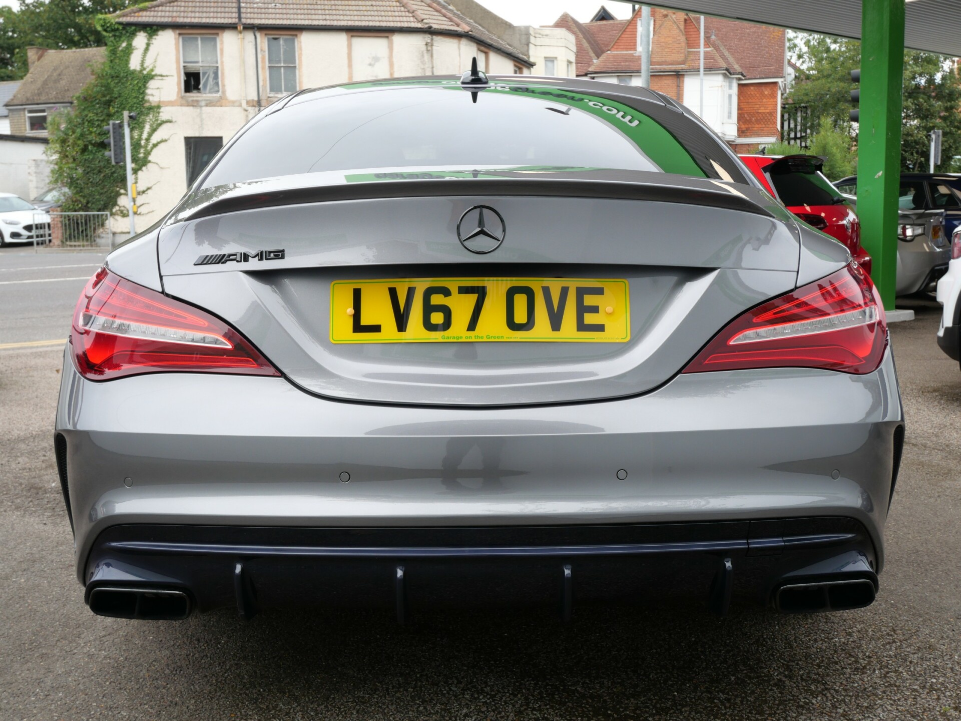 Mercedes Benz CLA