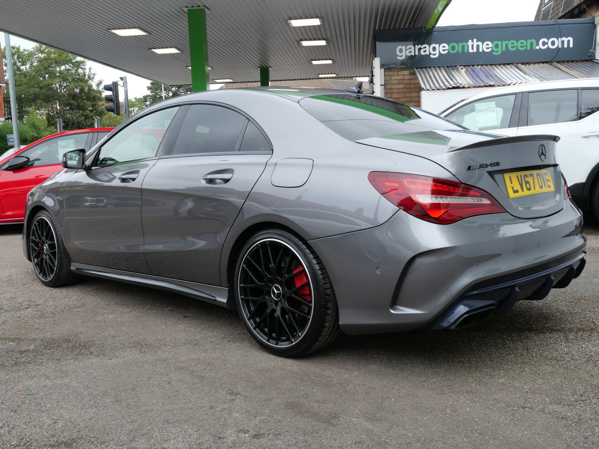 Mercedes Benz CLA
