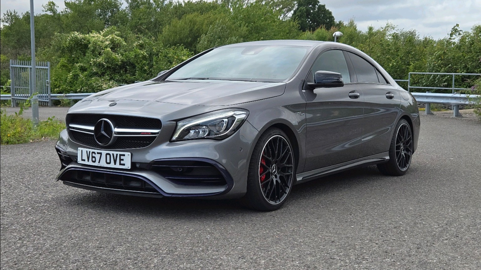 Mercedes Benz CLA
