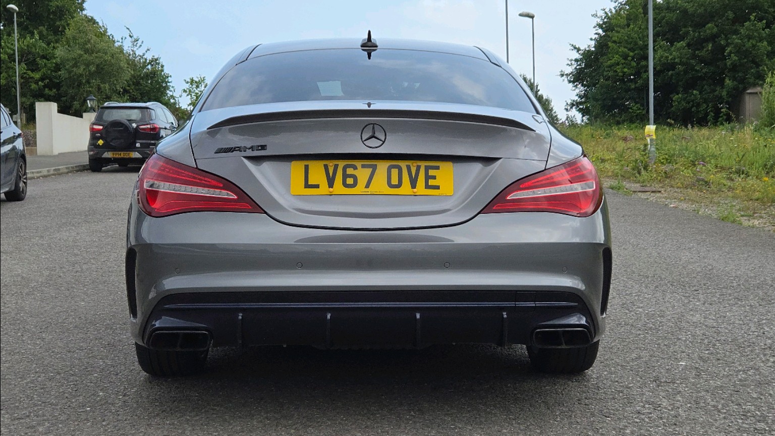 Mercedes Benz CLA