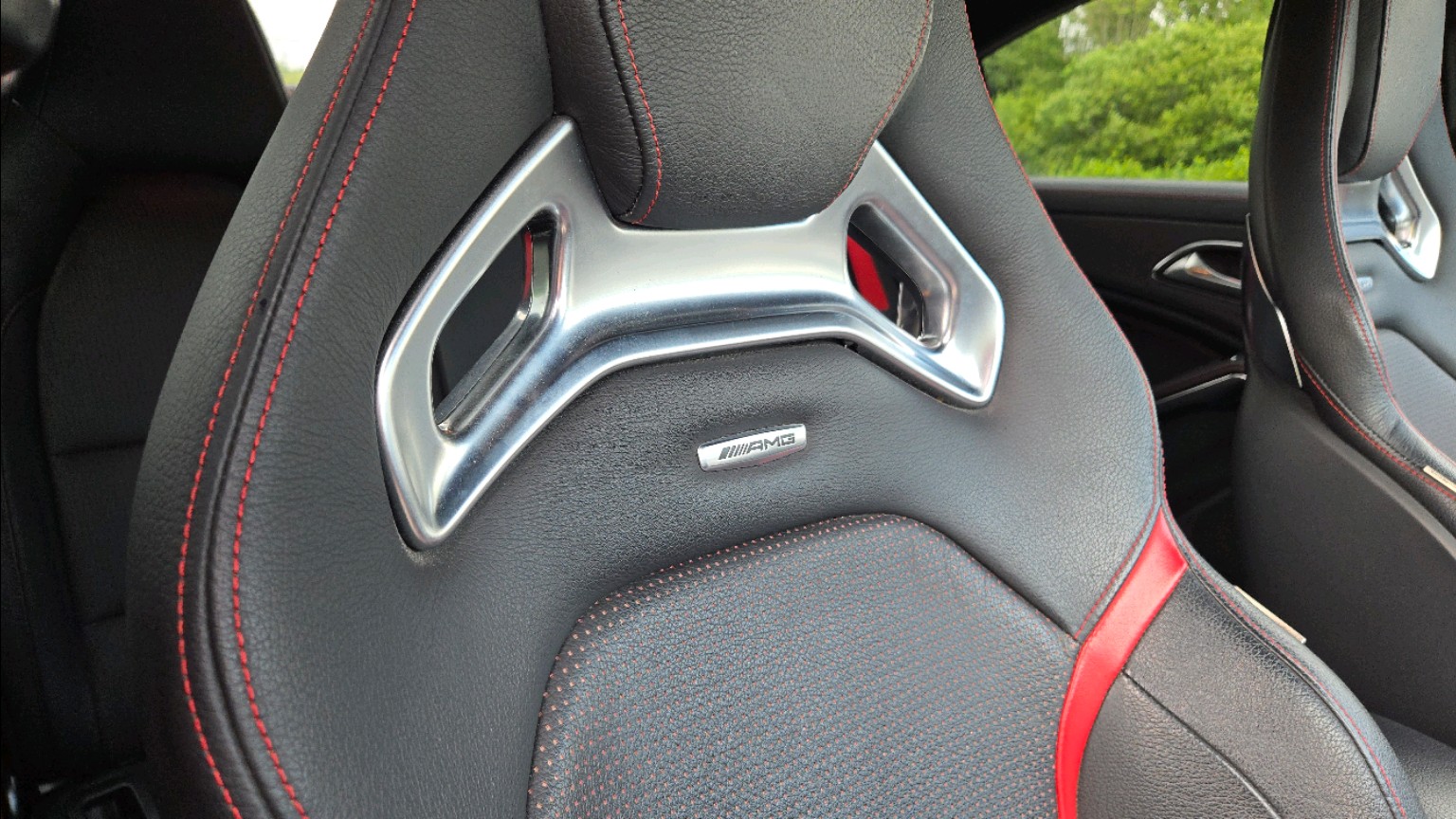 Mercedes Benz CLA