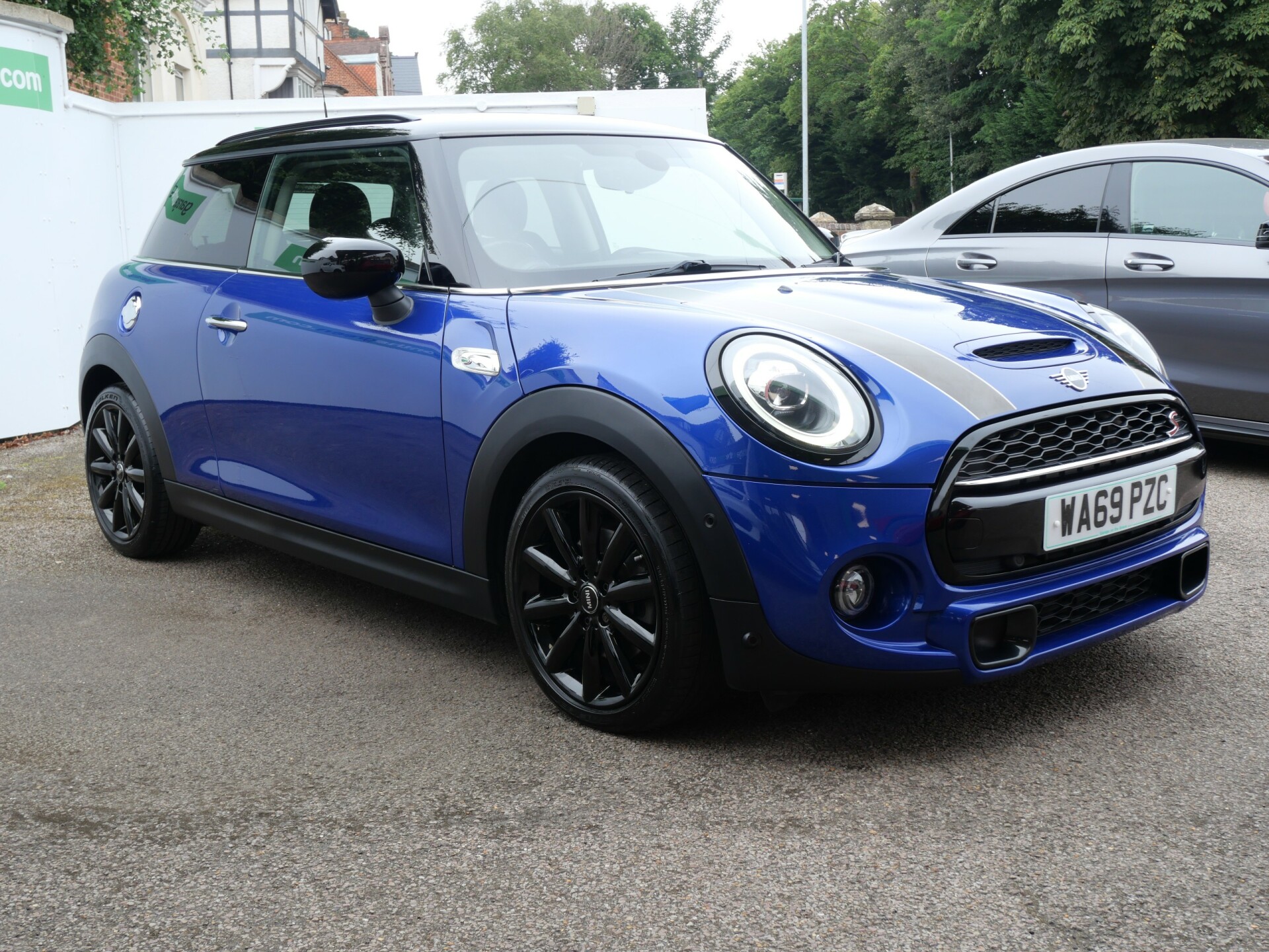 MINI Hatch
