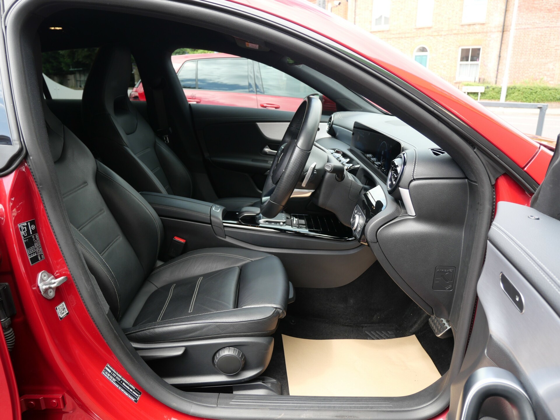 Mercedes Benz CLA