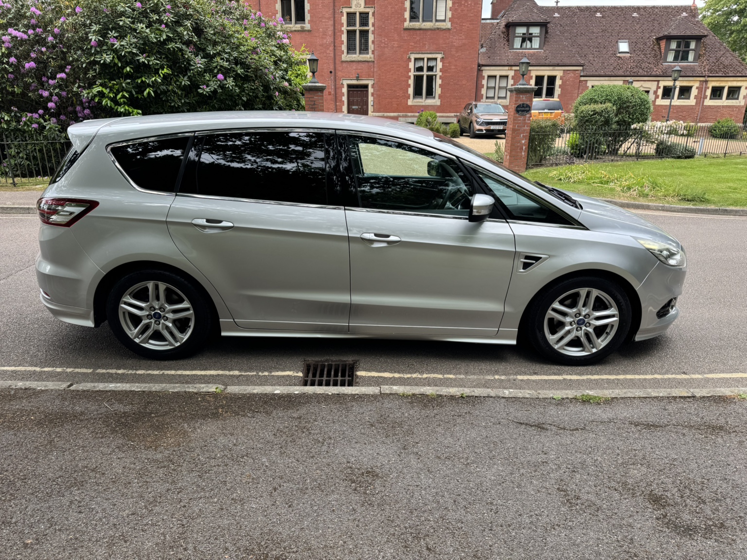 Ford S Max