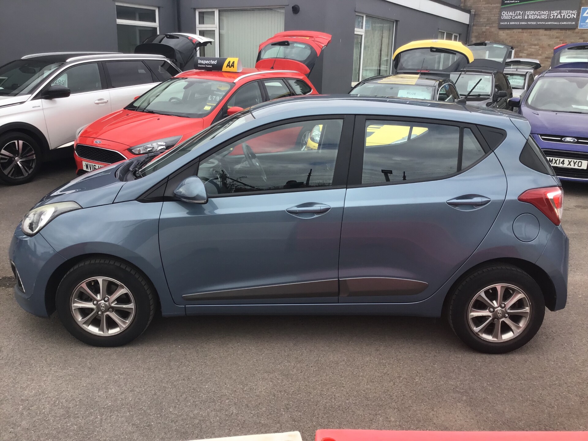 Hyundai i10