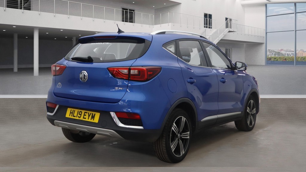 MG ZS