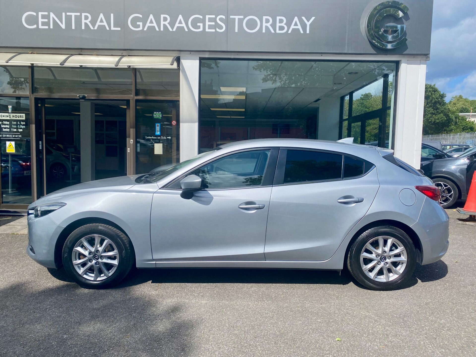 Mazda 3
