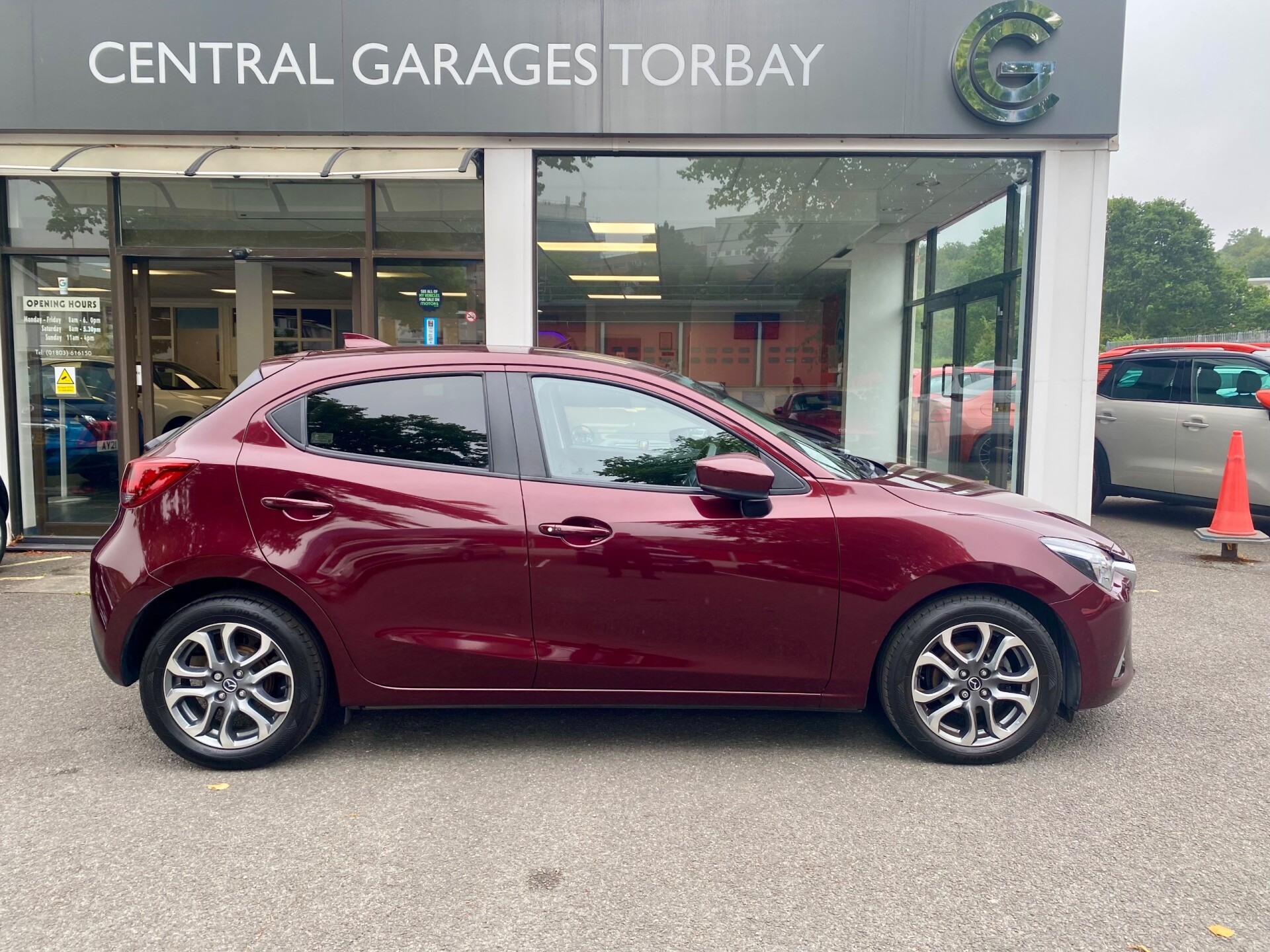 Mazda 2