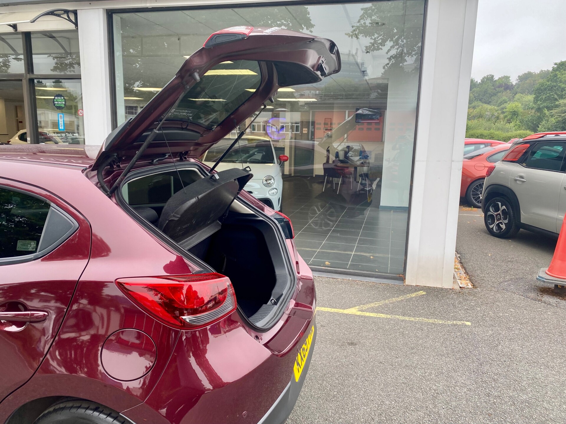 Mazda 2