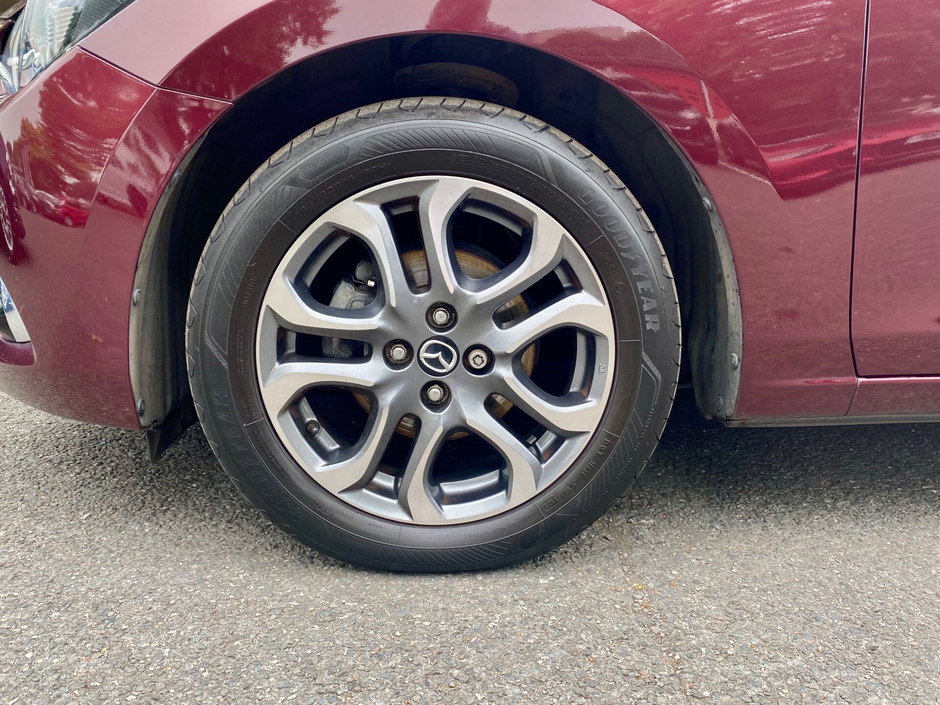 Mazda 2
