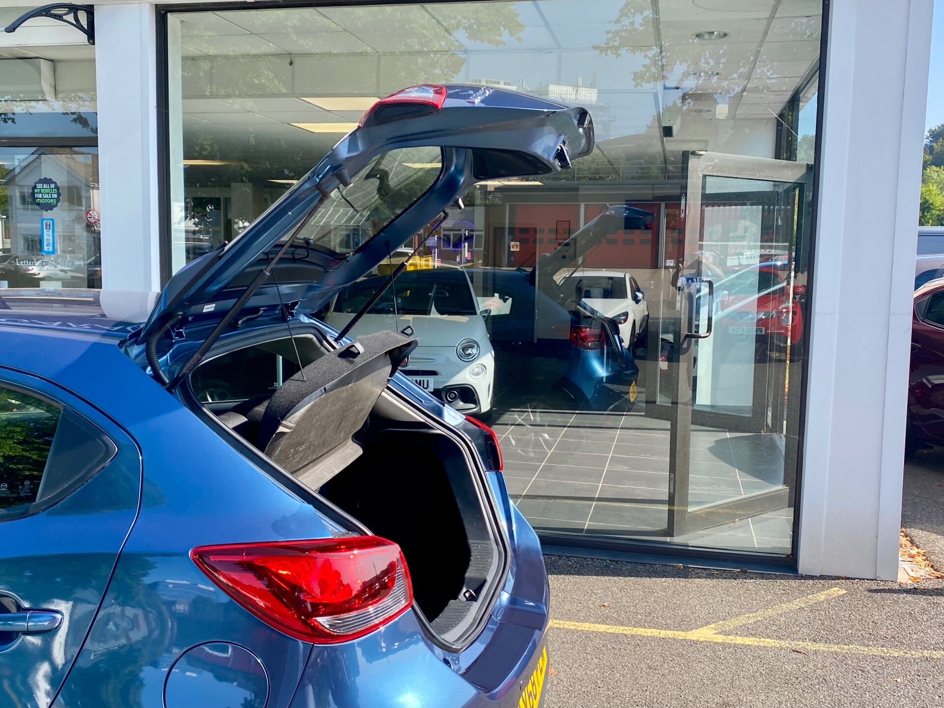 Mazda 2