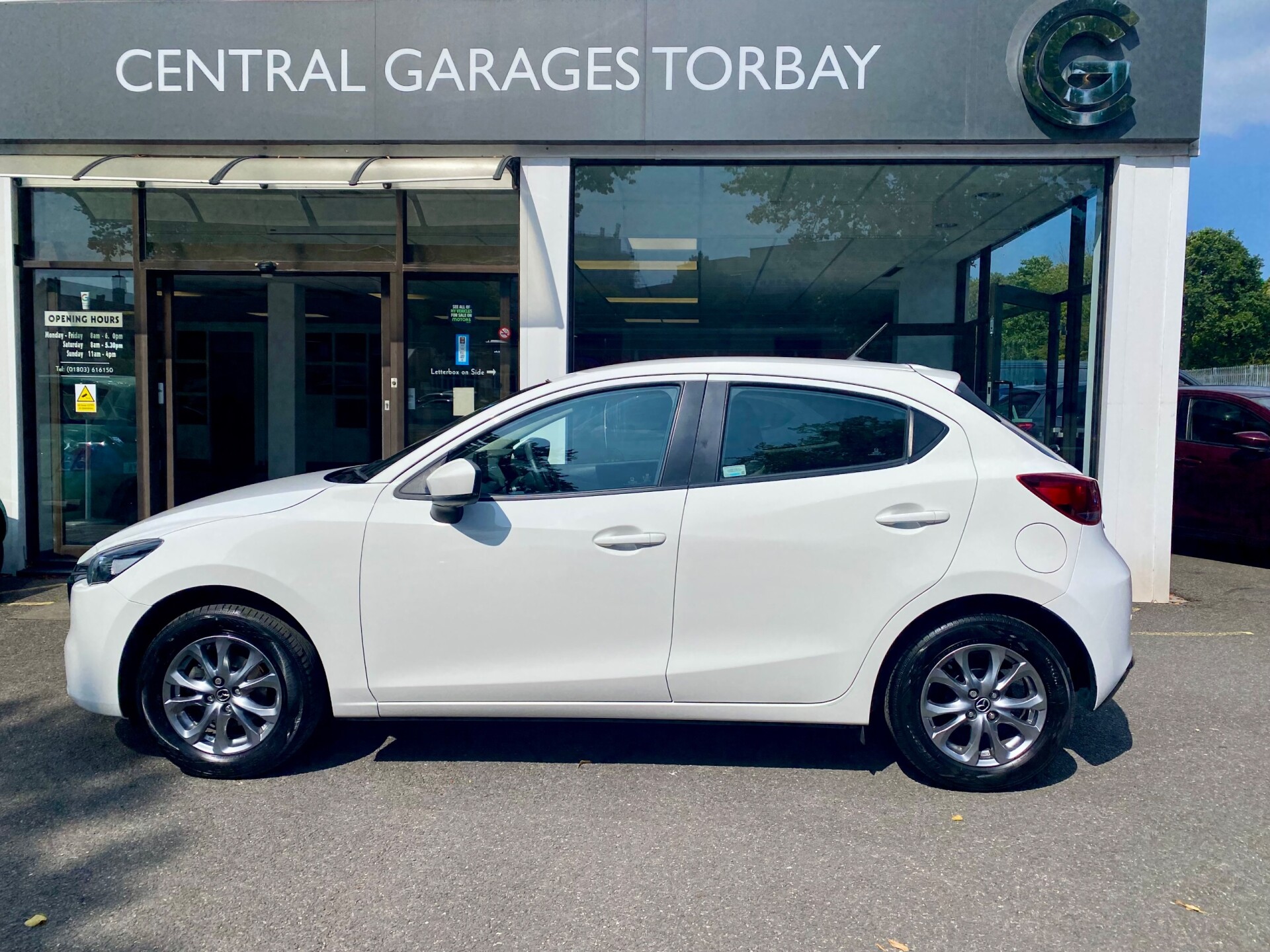 Mazda 2