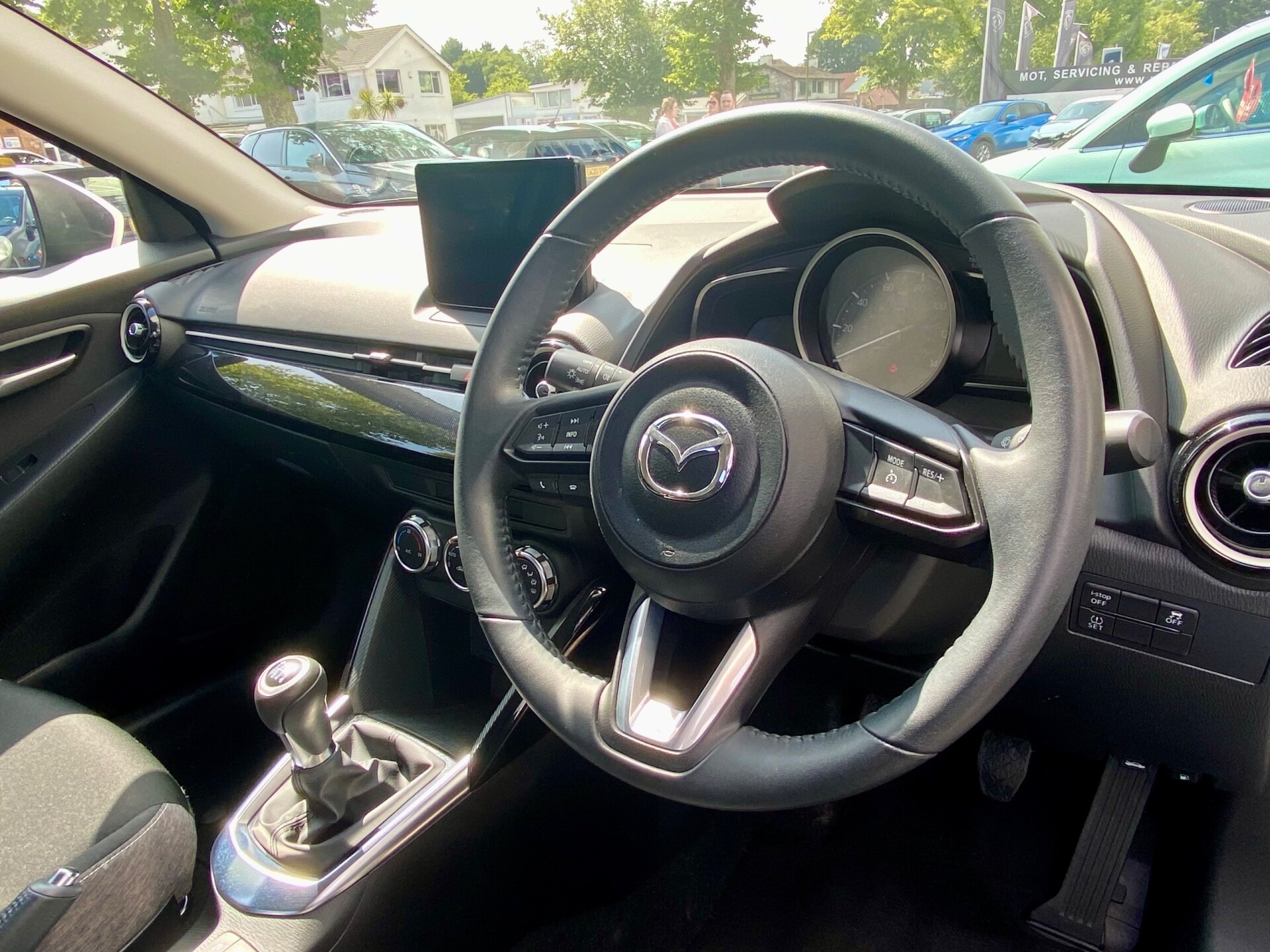 Mazda 2