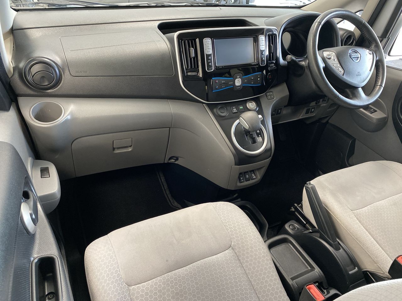 Nissan eNV200