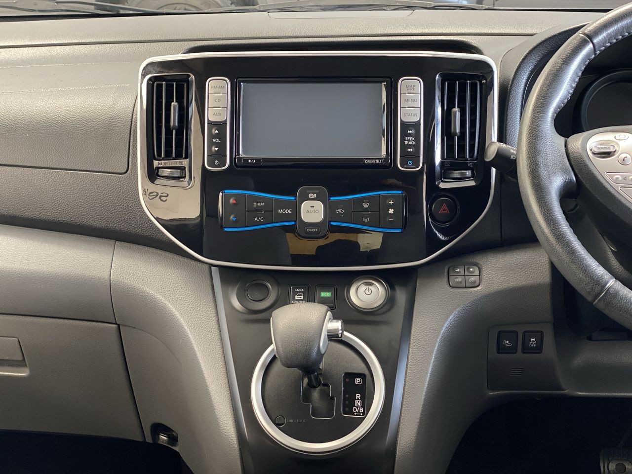 Nissan eNV200