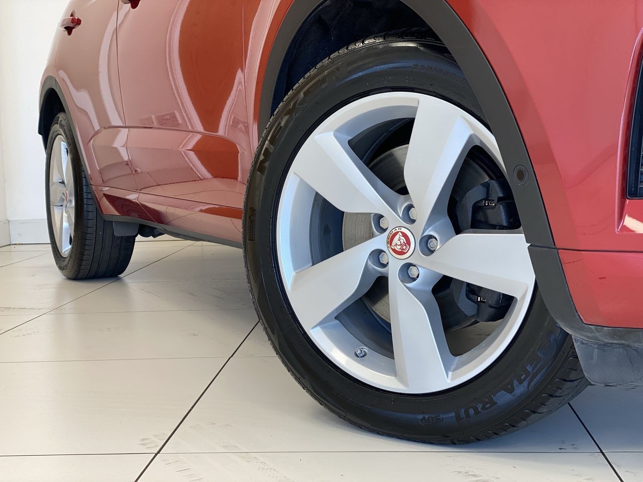 Jaguar E Pace
