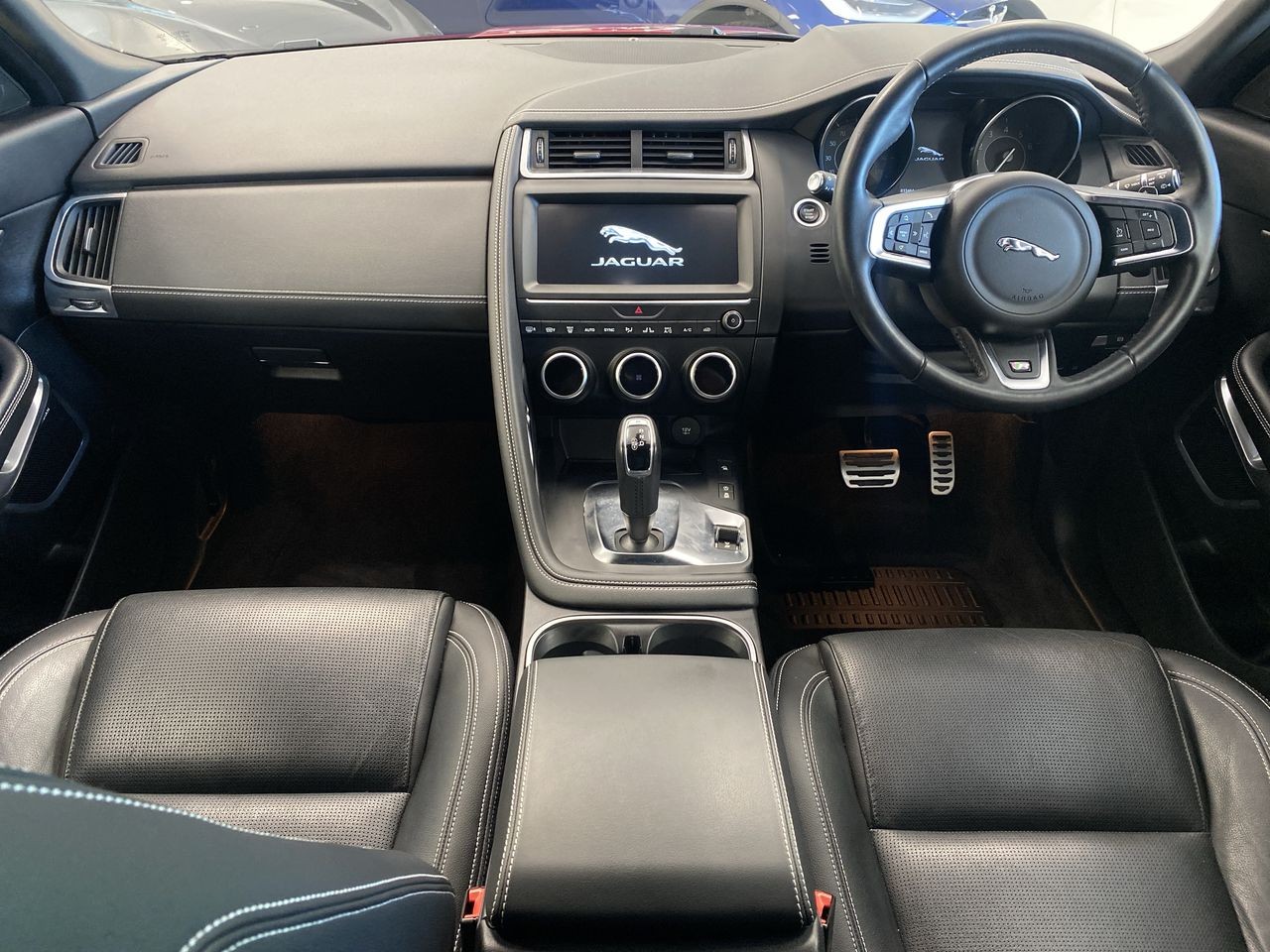 Jaguar E Pace