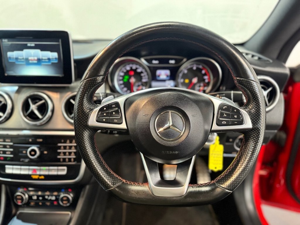 Mercedes Benz CLA