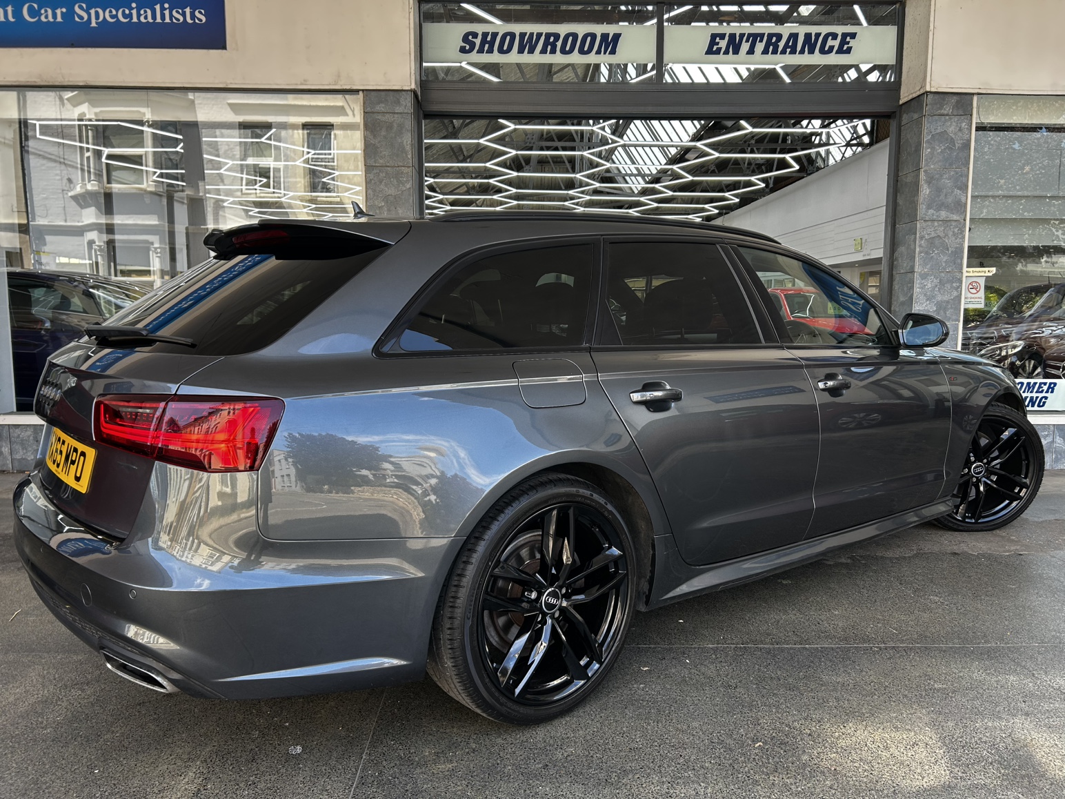 Audi A6