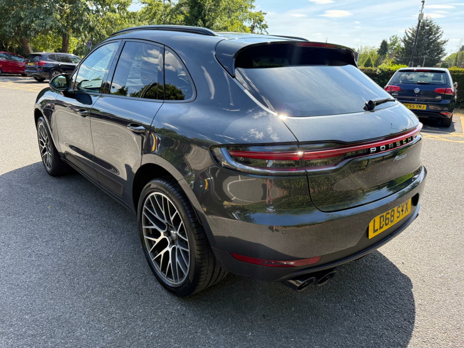 Porsche Macan