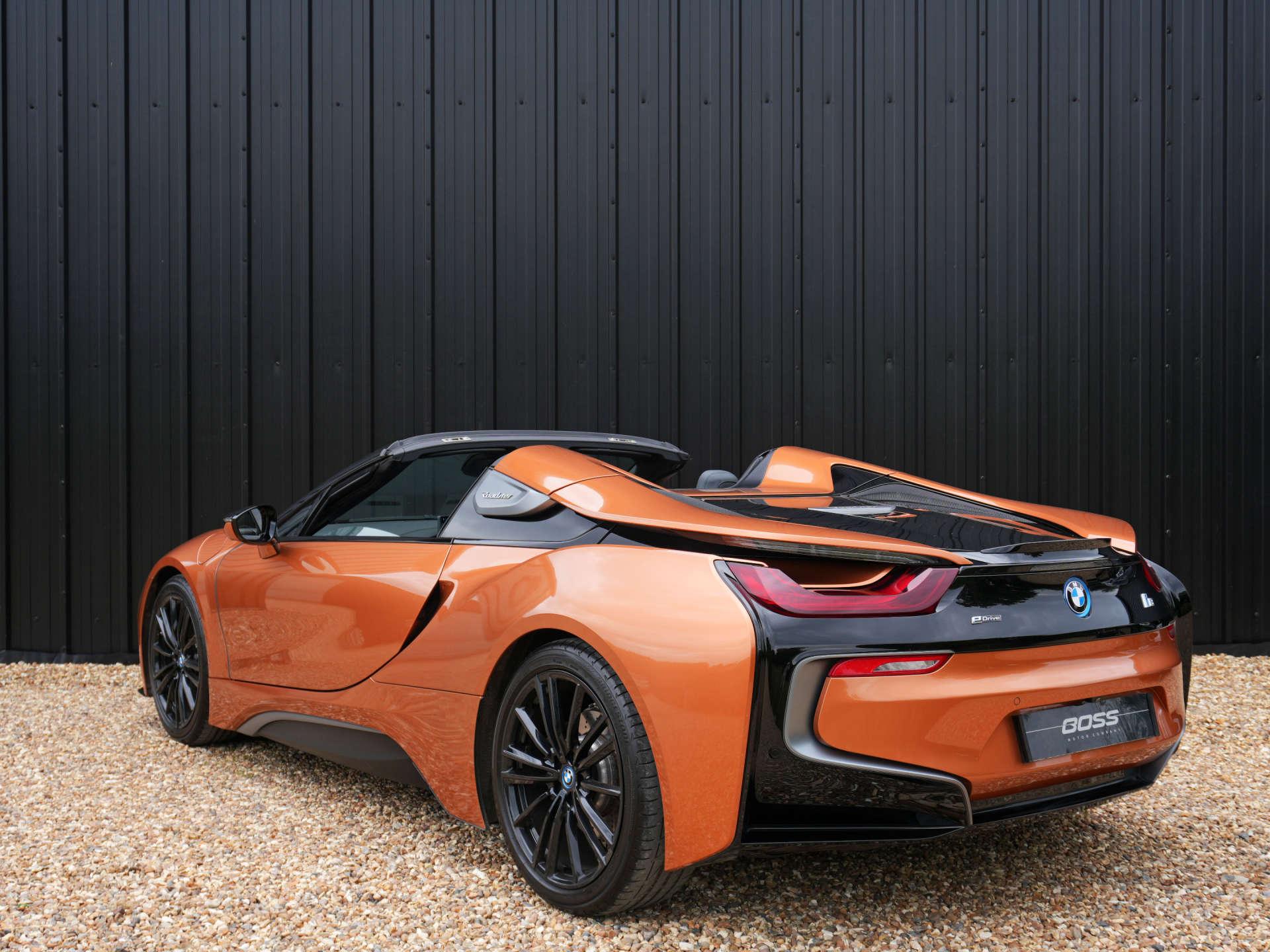 BMW i8