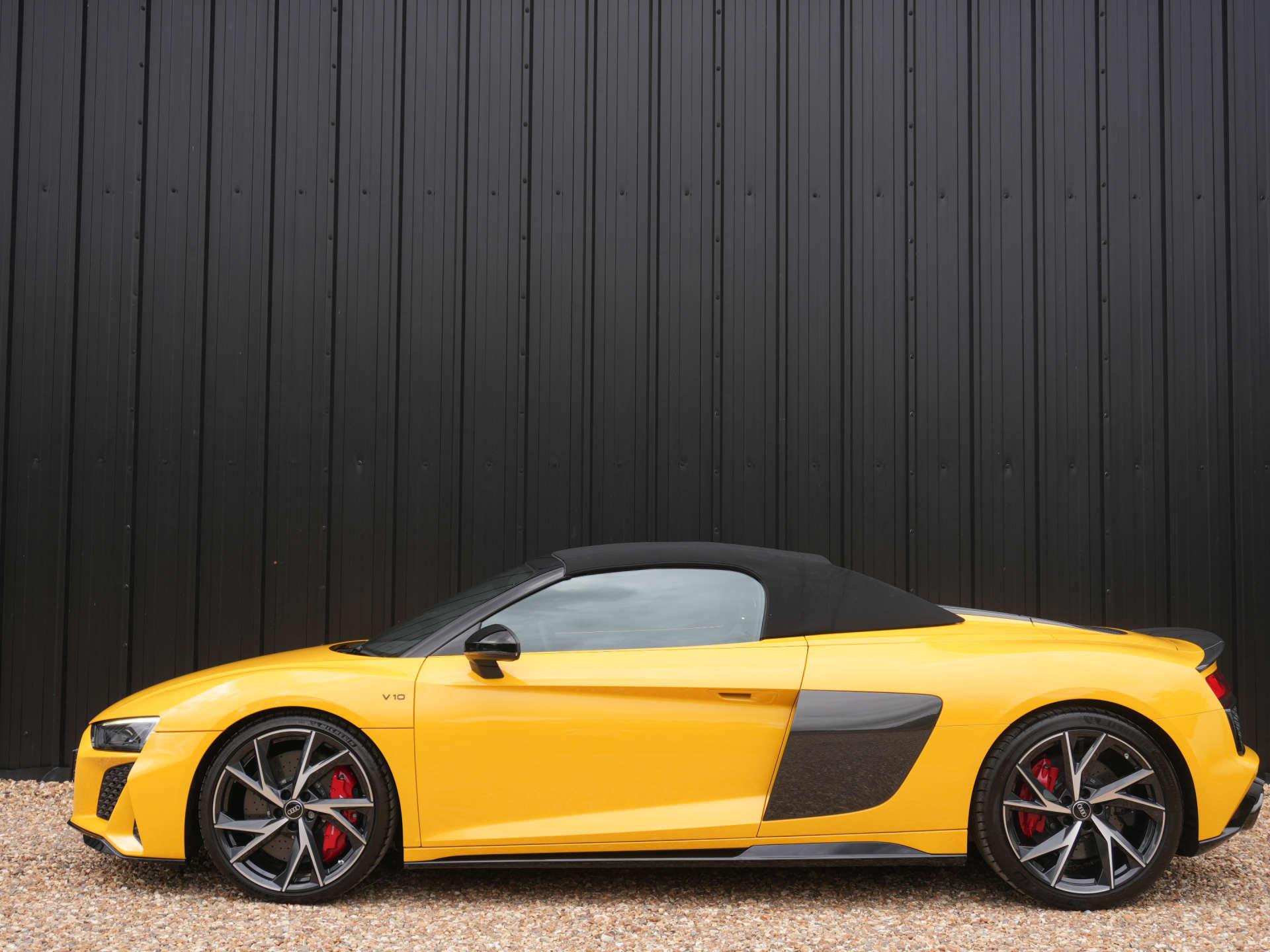 Audi R8