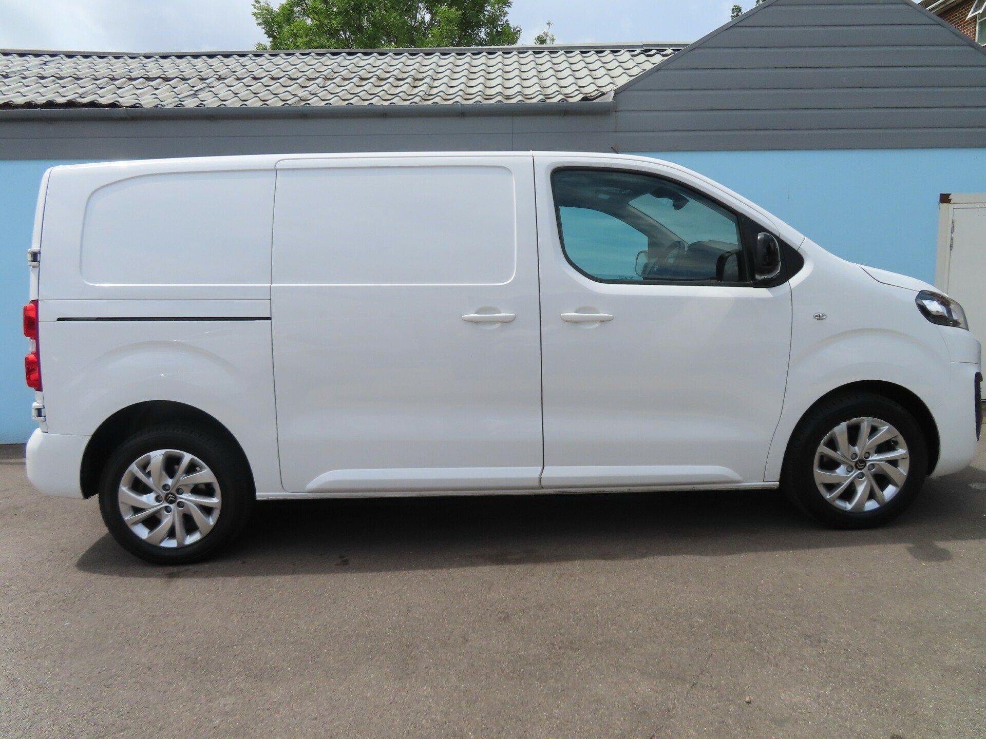 Citroen Dispatch
