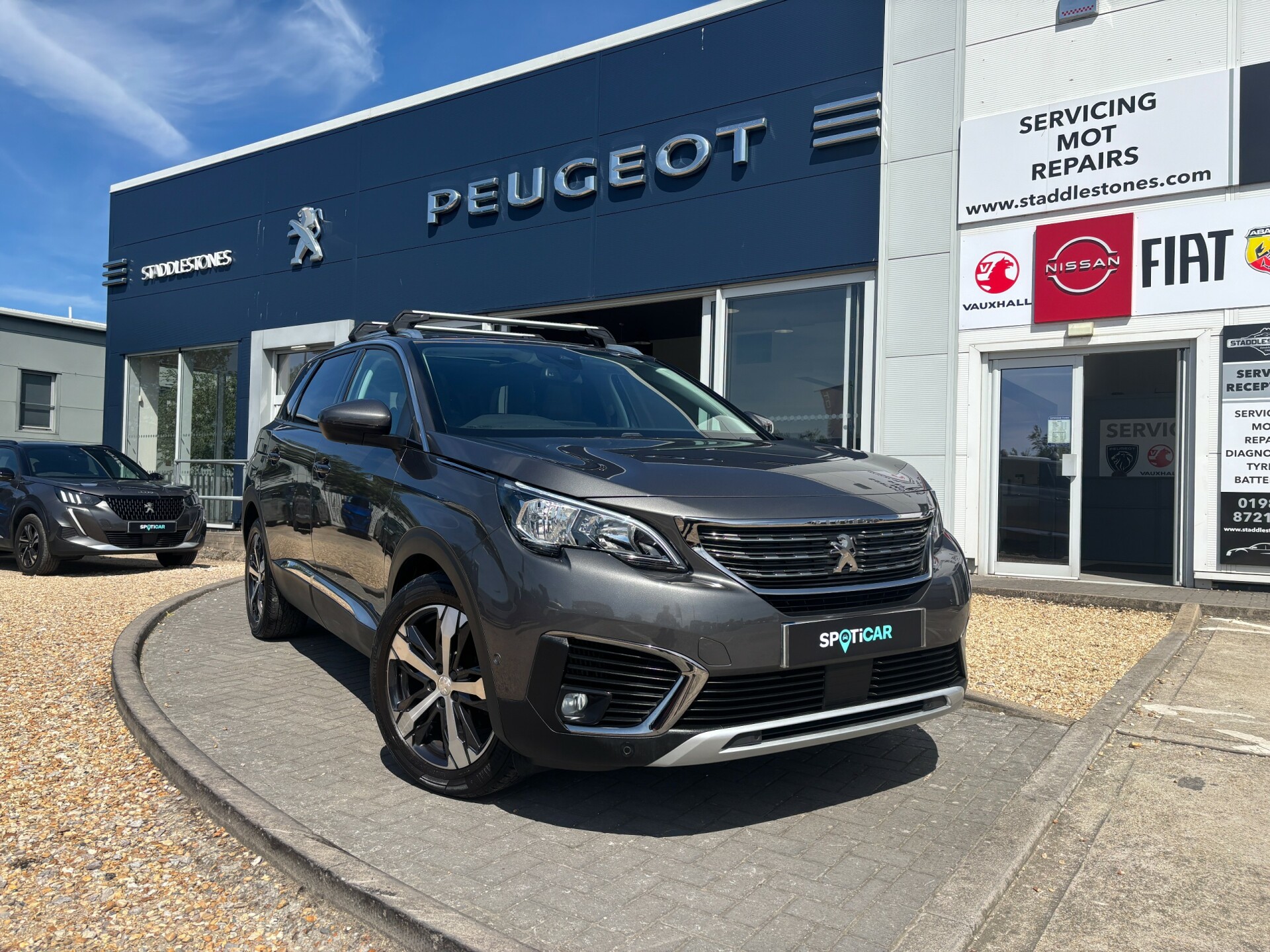 Peugeot 5008