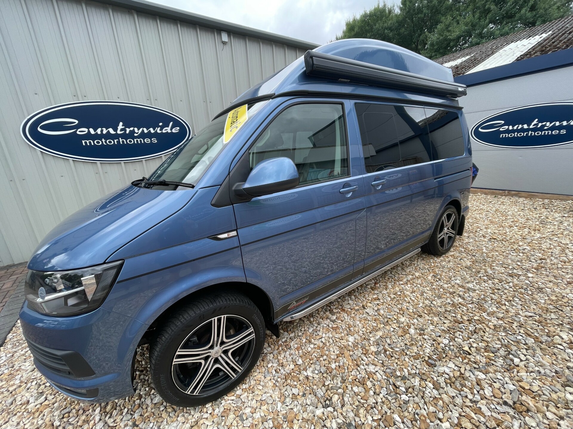 Volkswagen Camelot