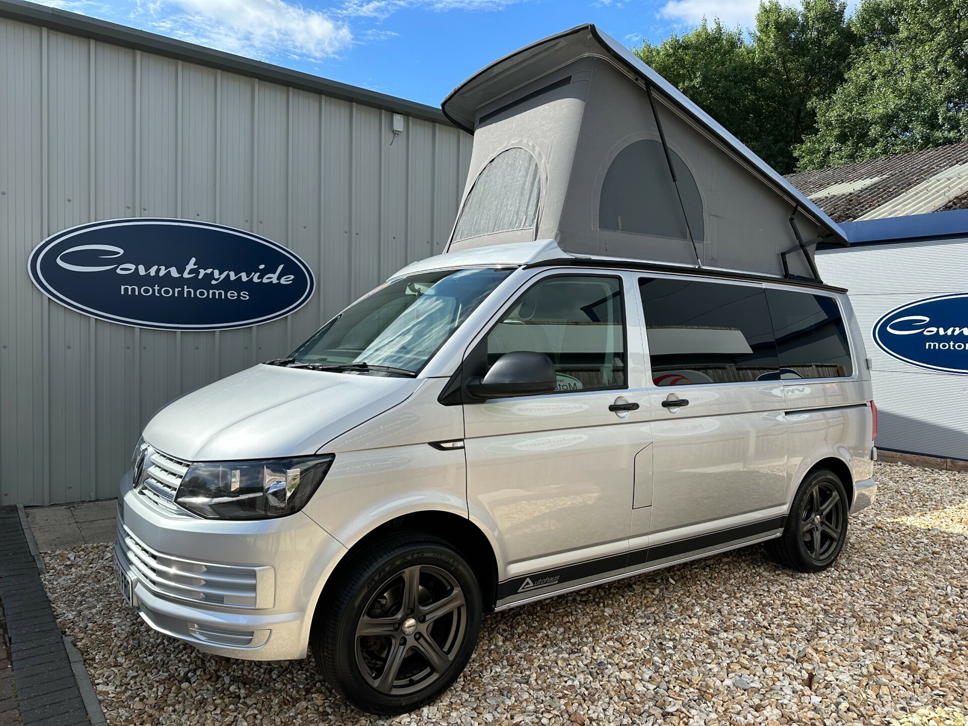 Volkswagen Ashton