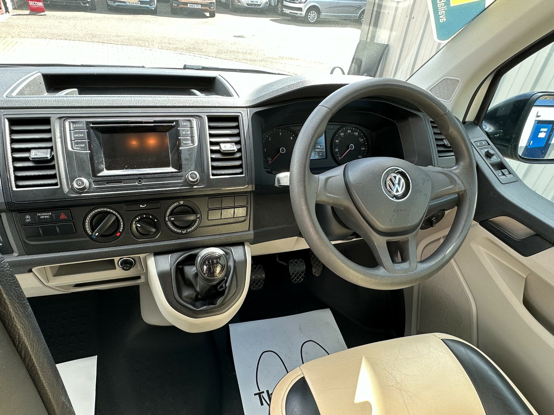 Volkswagen Ashton